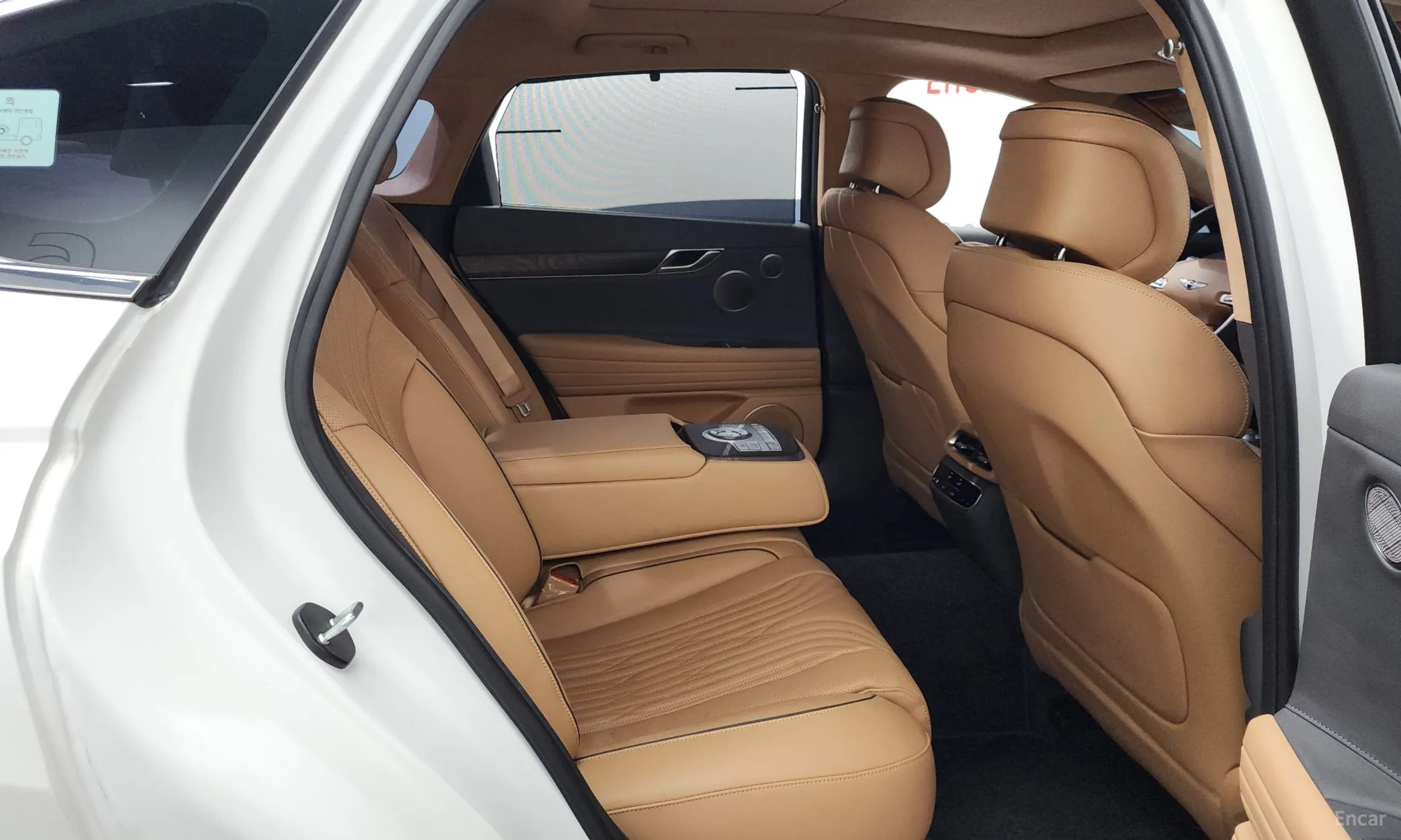 Genesis G80 (RG3) превью 12