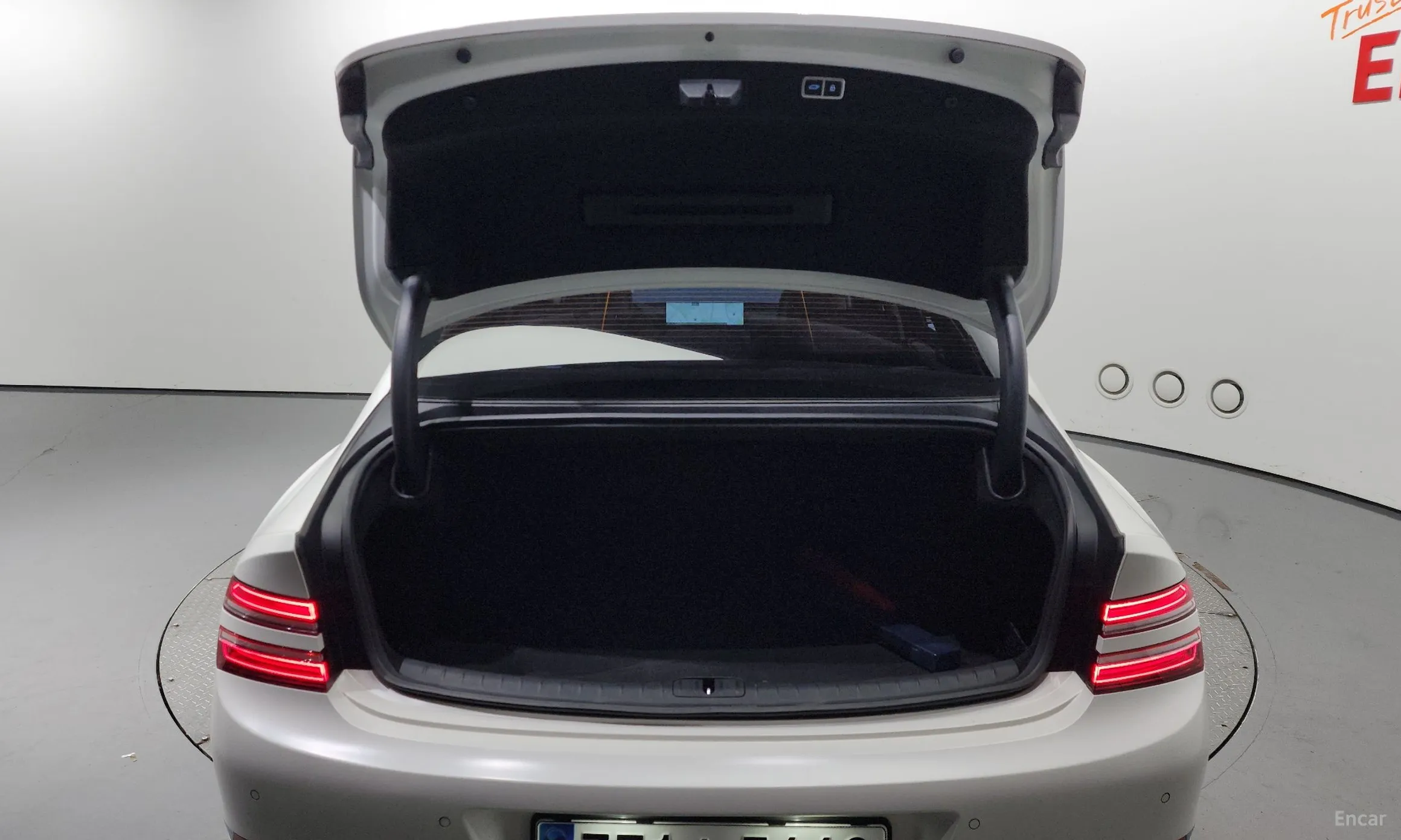 Genesis G80 (RG3) превью 20