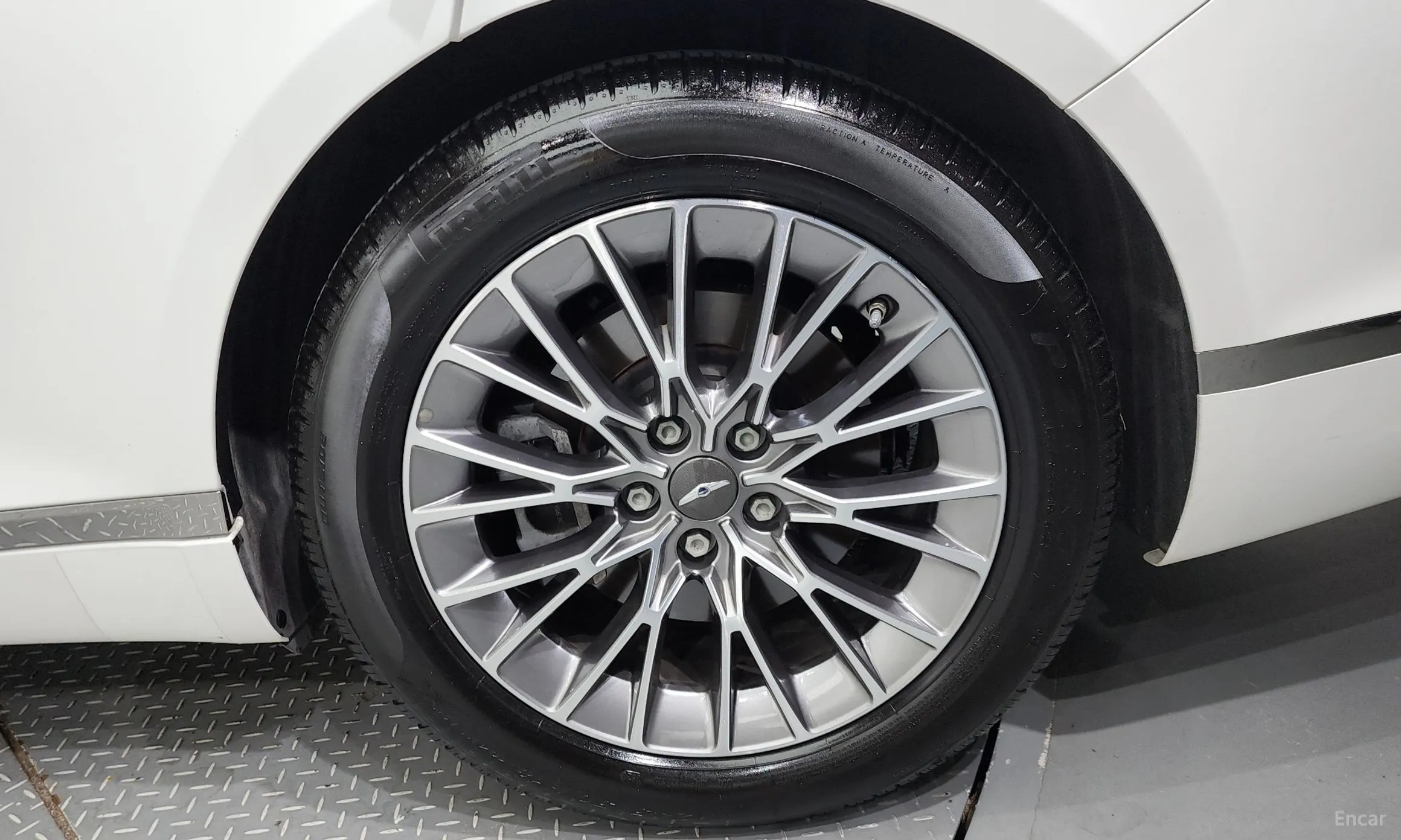 Genesis G80 (RG3) превью 5