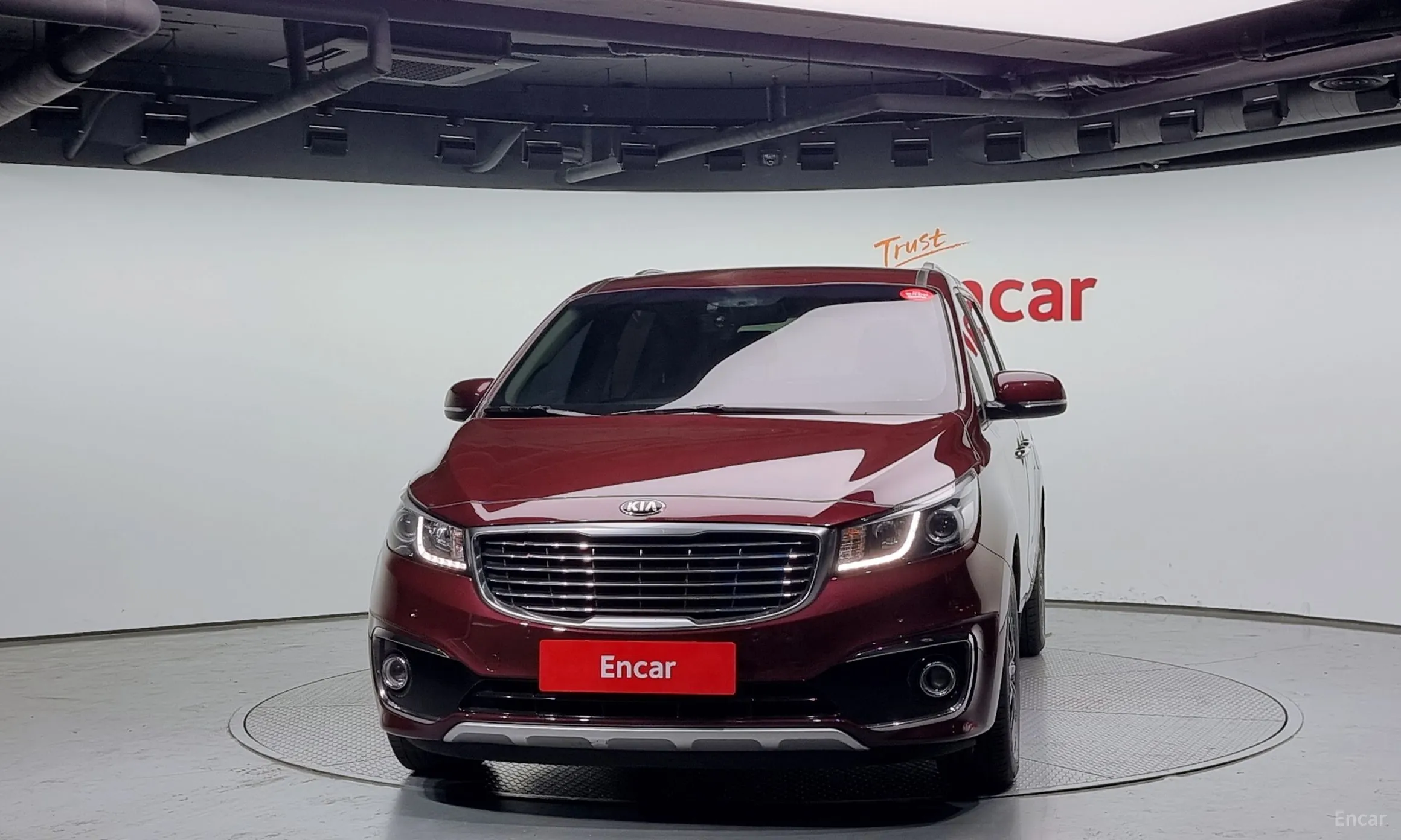 Kia Carnival превью 2