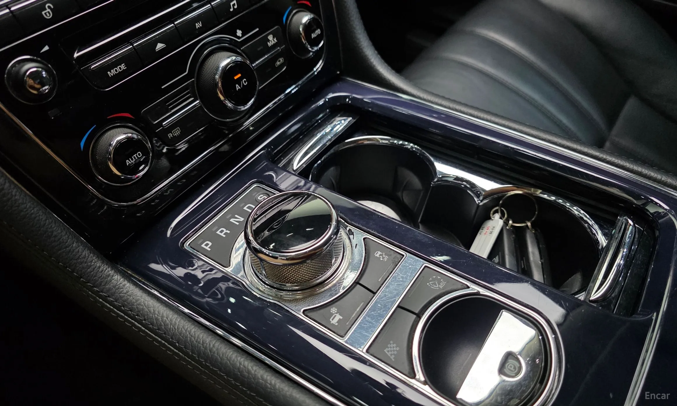 Jaguar All New XJ превью 9