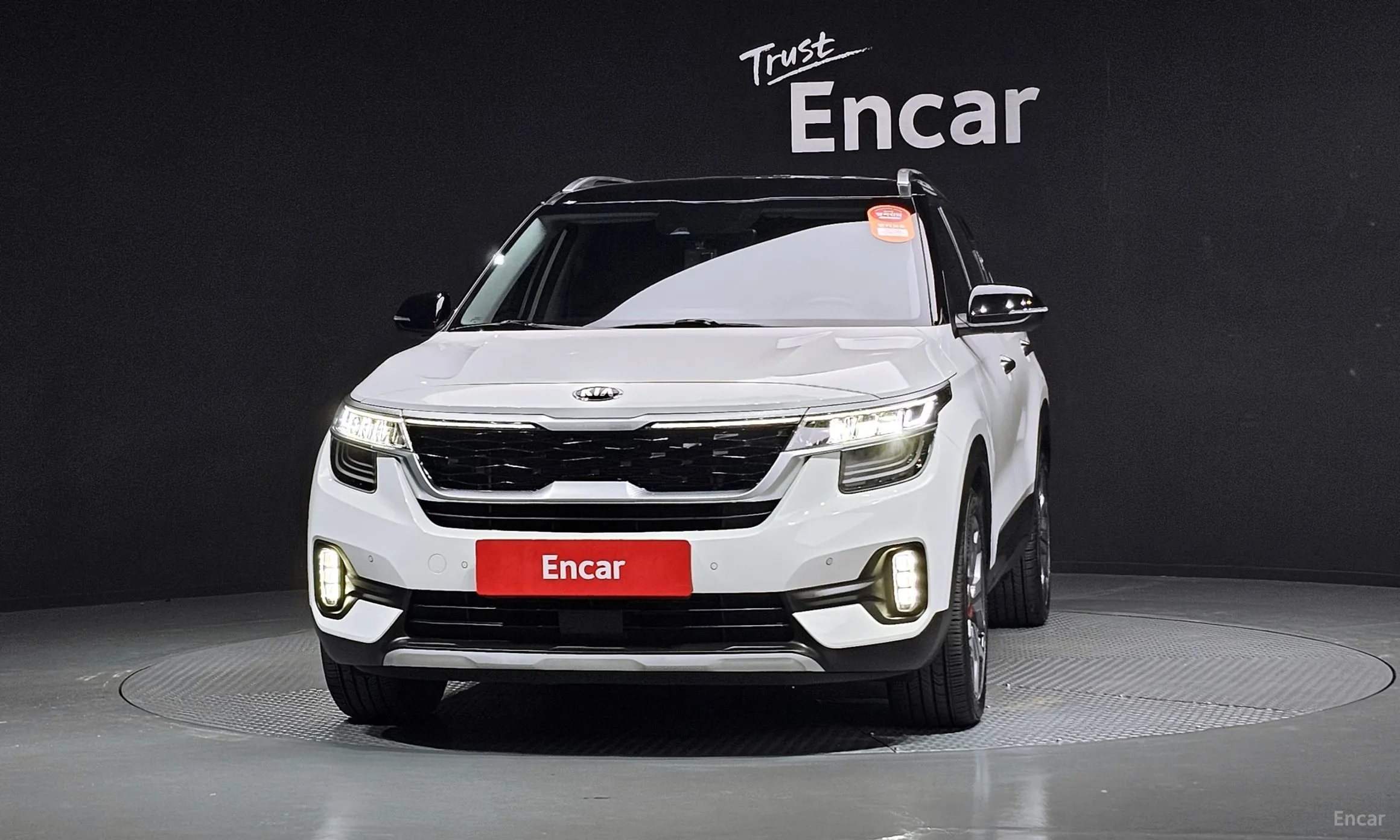 Kia Seltos превью 2