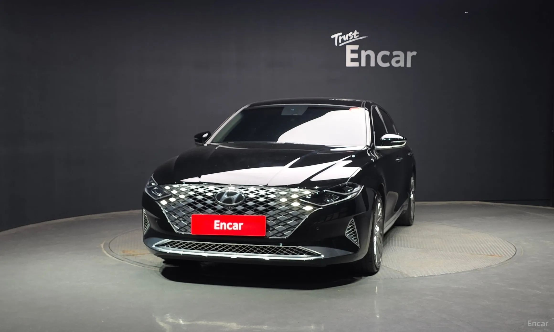 Hyundai Grandeur IG превью 2