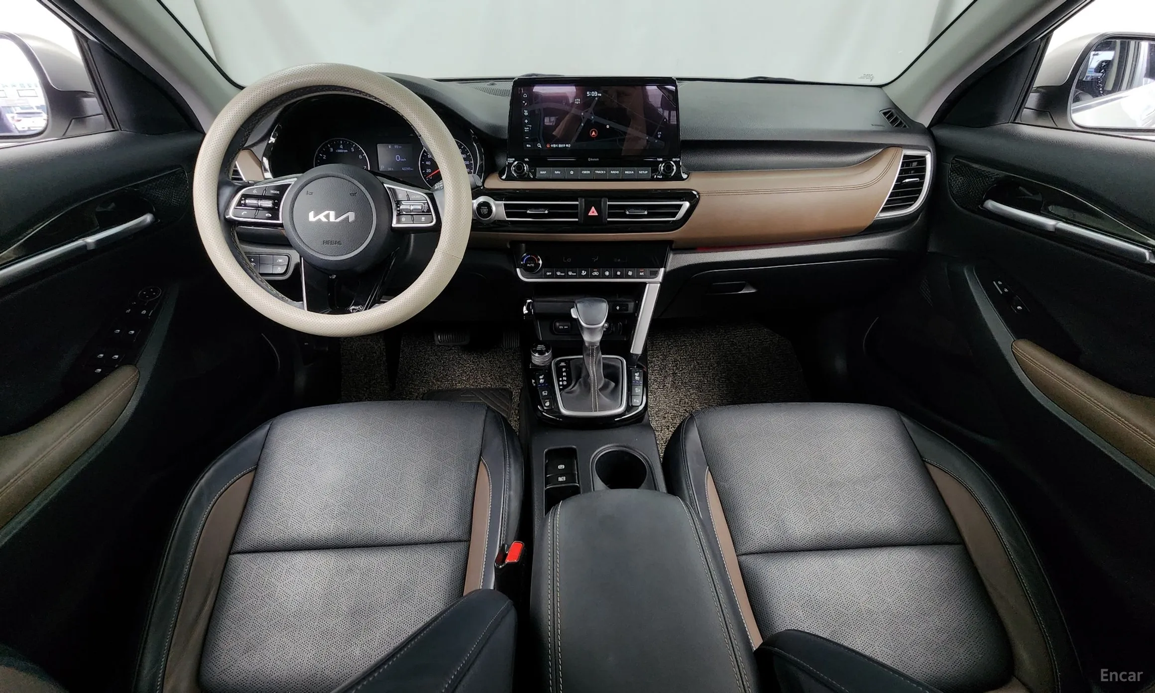 Kia Seltos превью 4