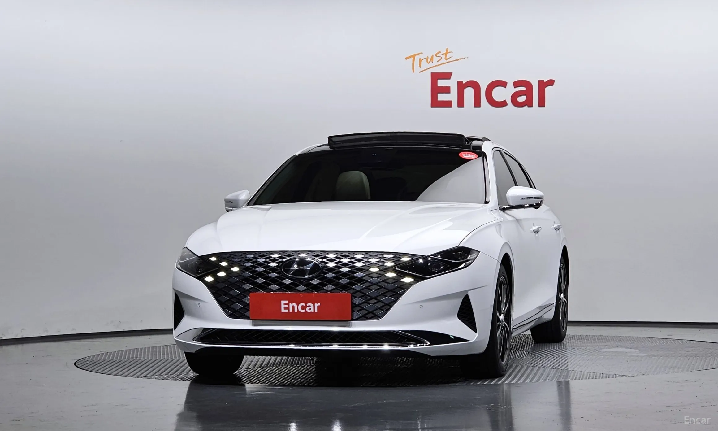 Hyundai Grandeur IG превью 2