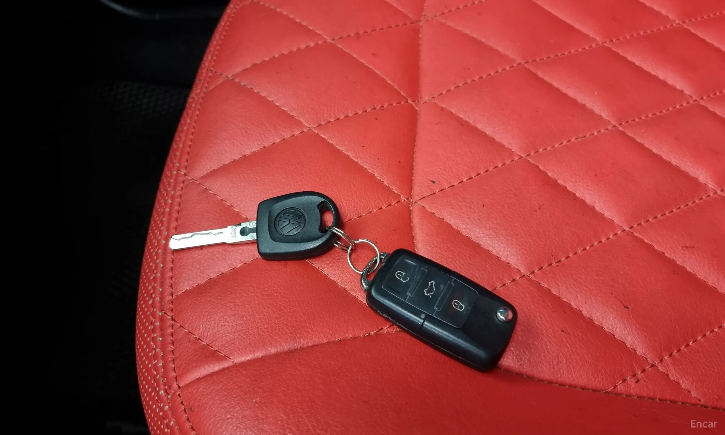 Volkswagen New Beetle превью 18