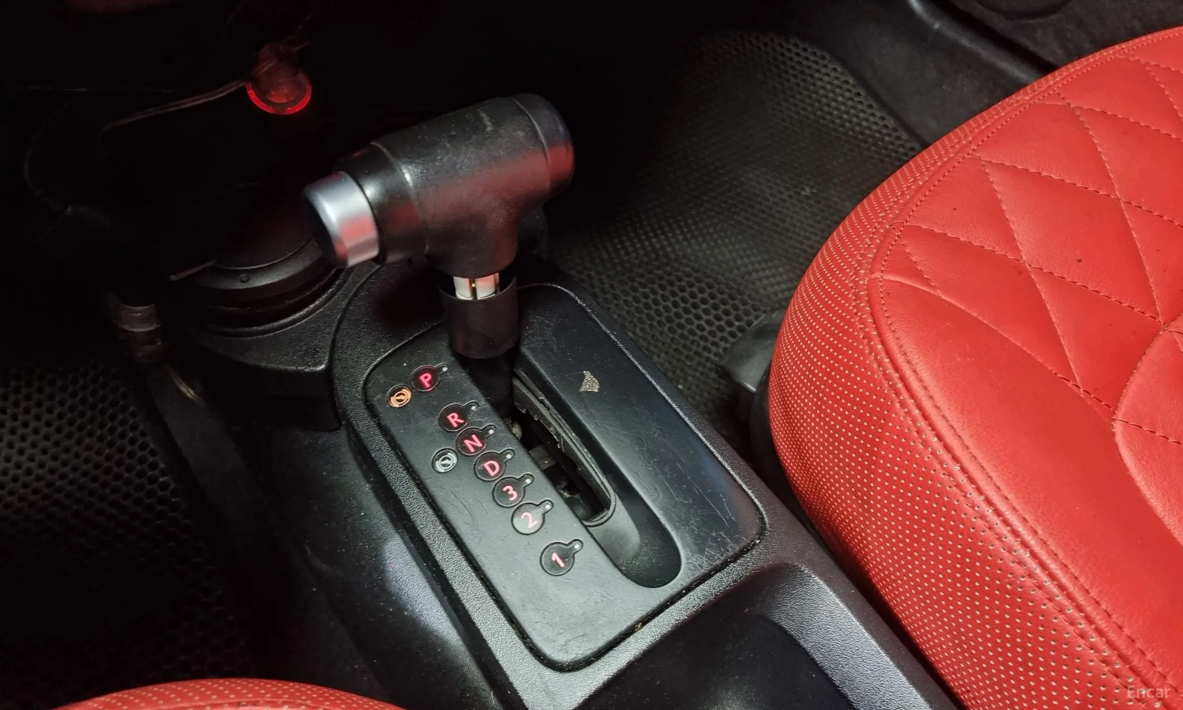 Volkswagen New Beetle превью 9