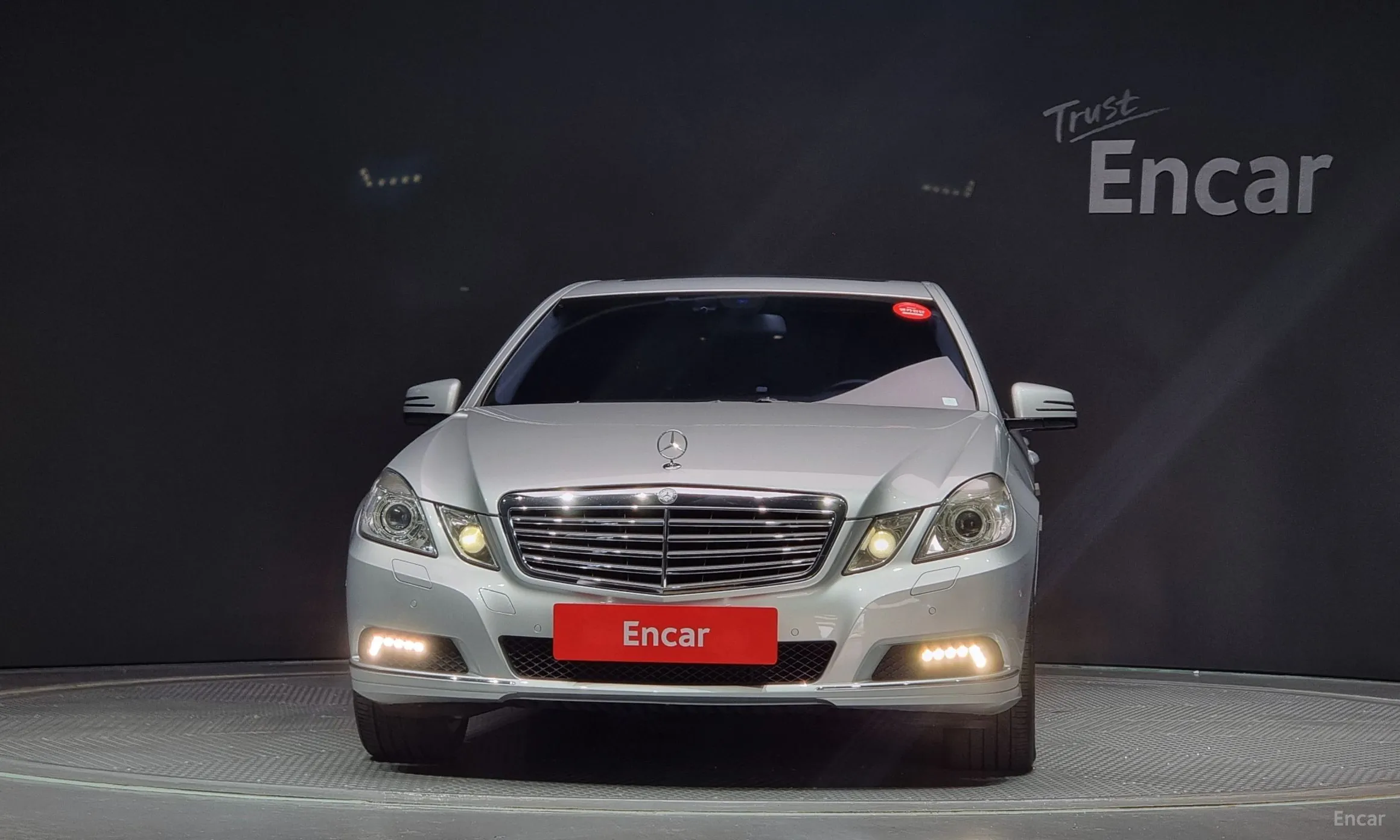 Mercedes Benz E-Class W212 превью 2