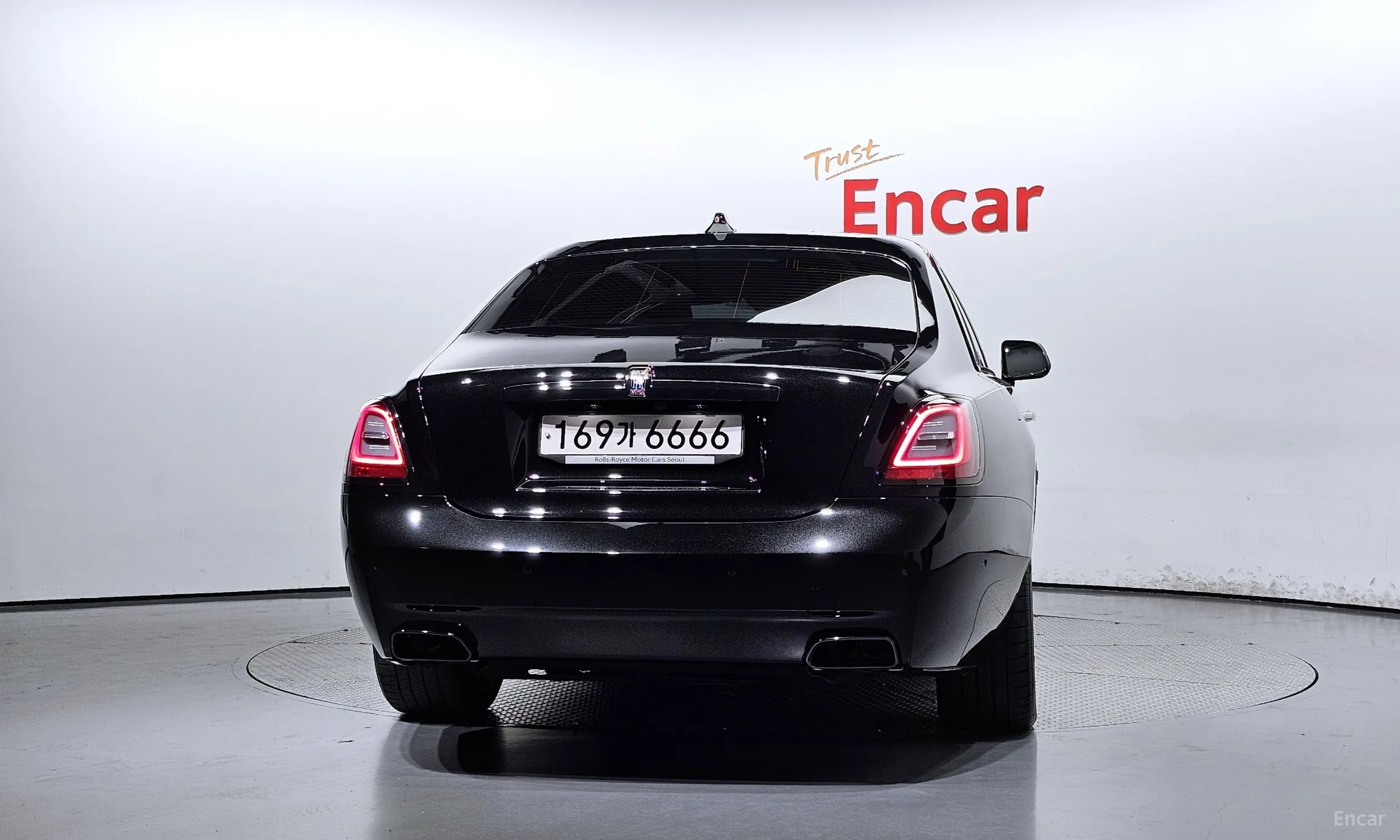 Rolls-Royce Ghost 2nd Generation превью 4