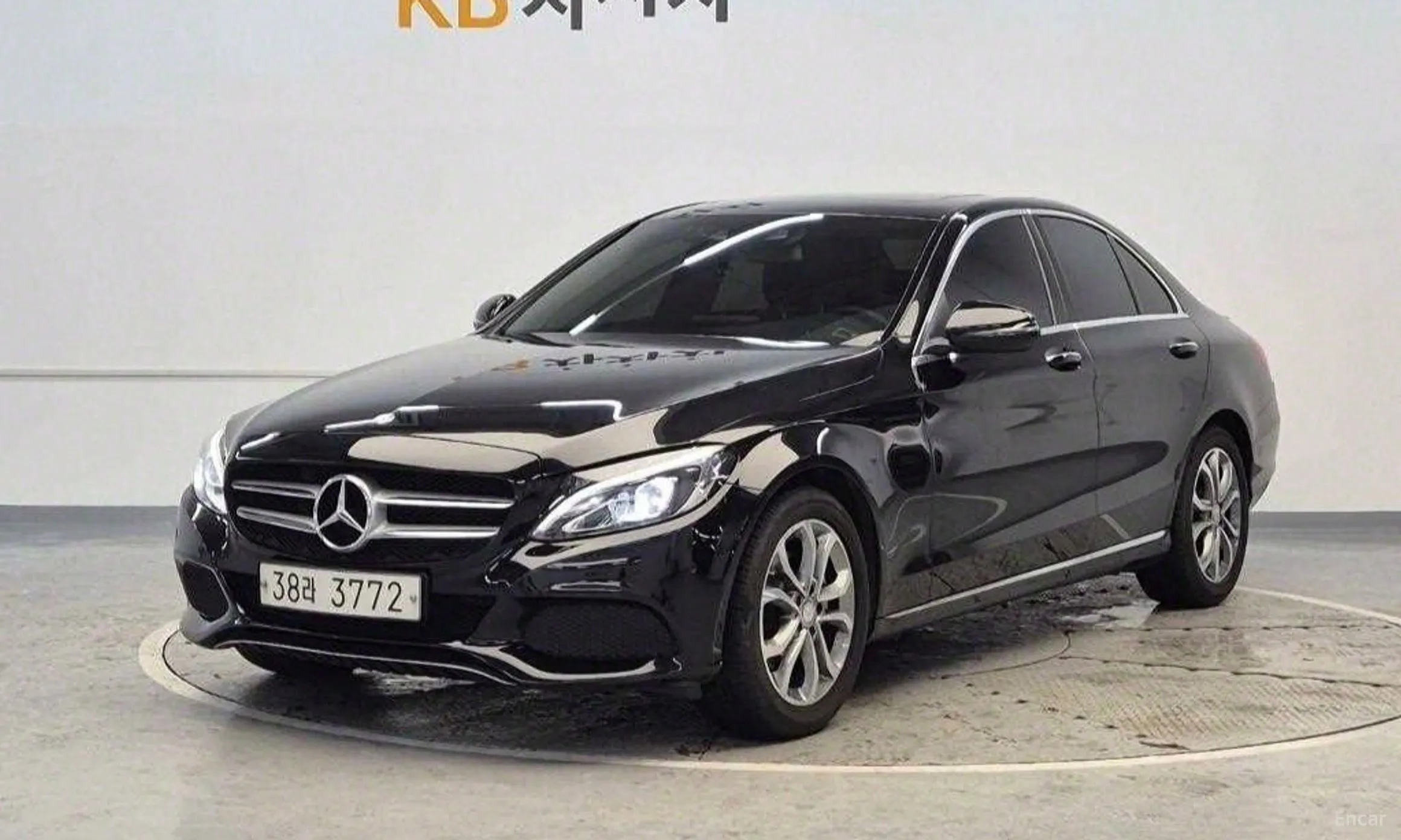 Mercedes Benz C-Class W205