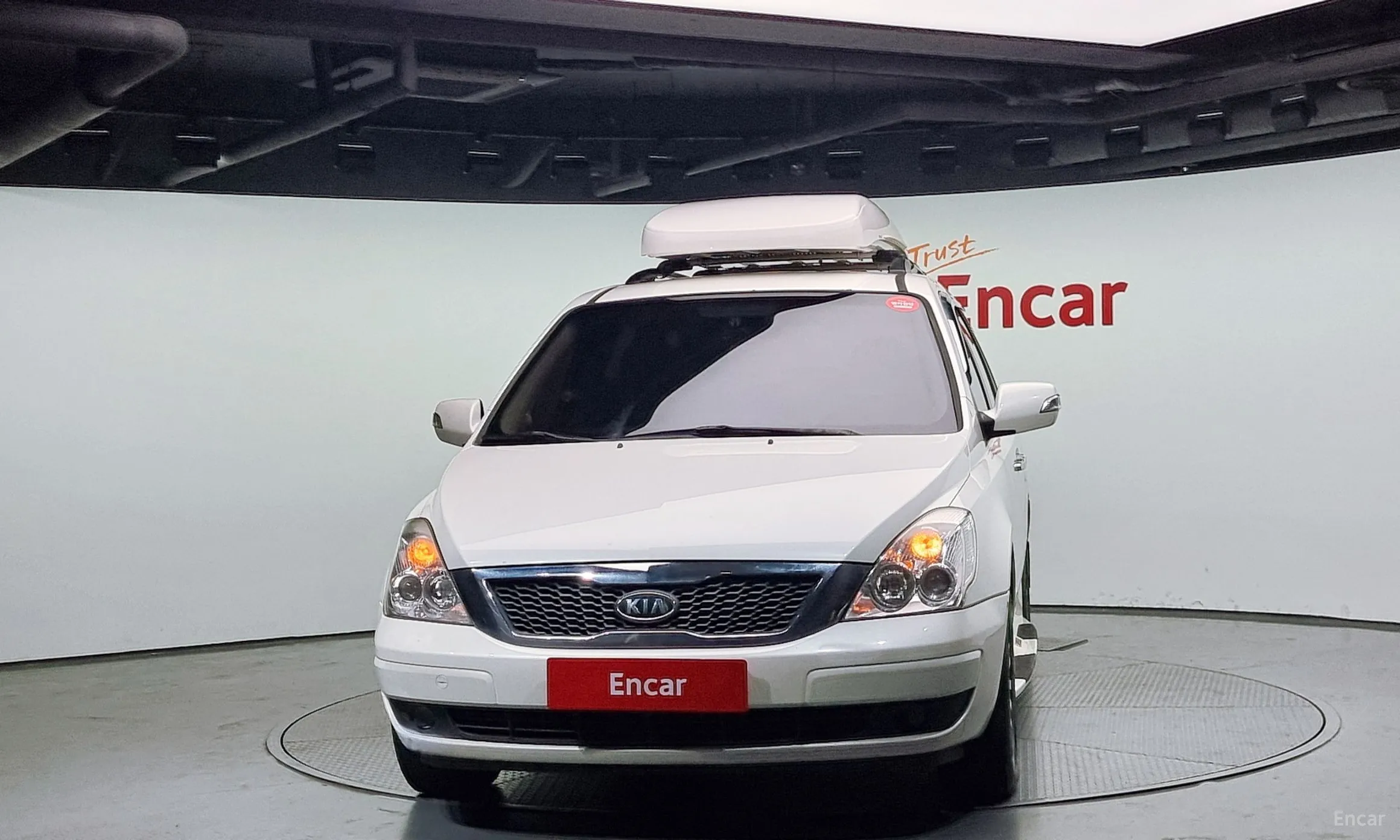 Kia Carnival R превью 2