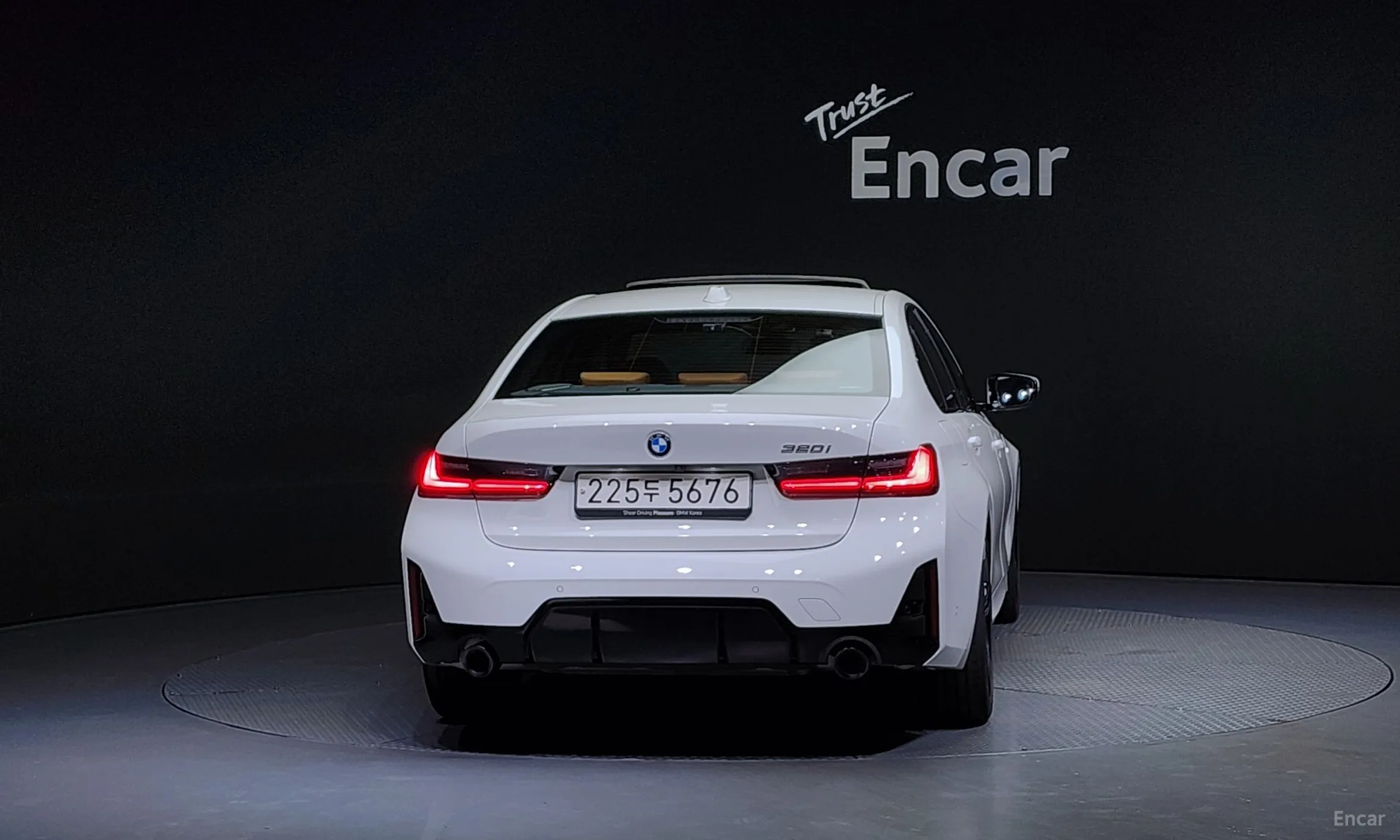 BMW 3 Series (G20) превью 3