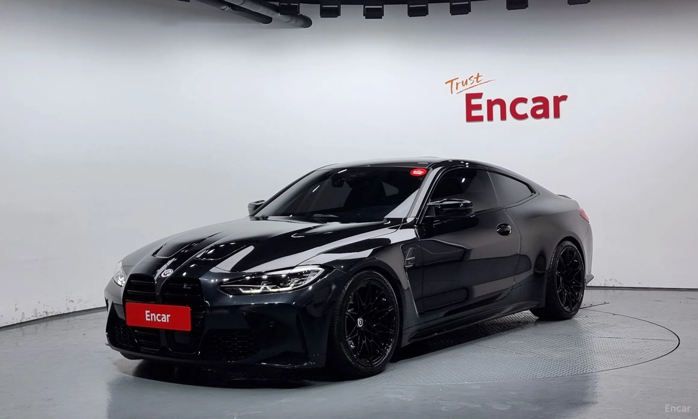 BMW M4 (G82)