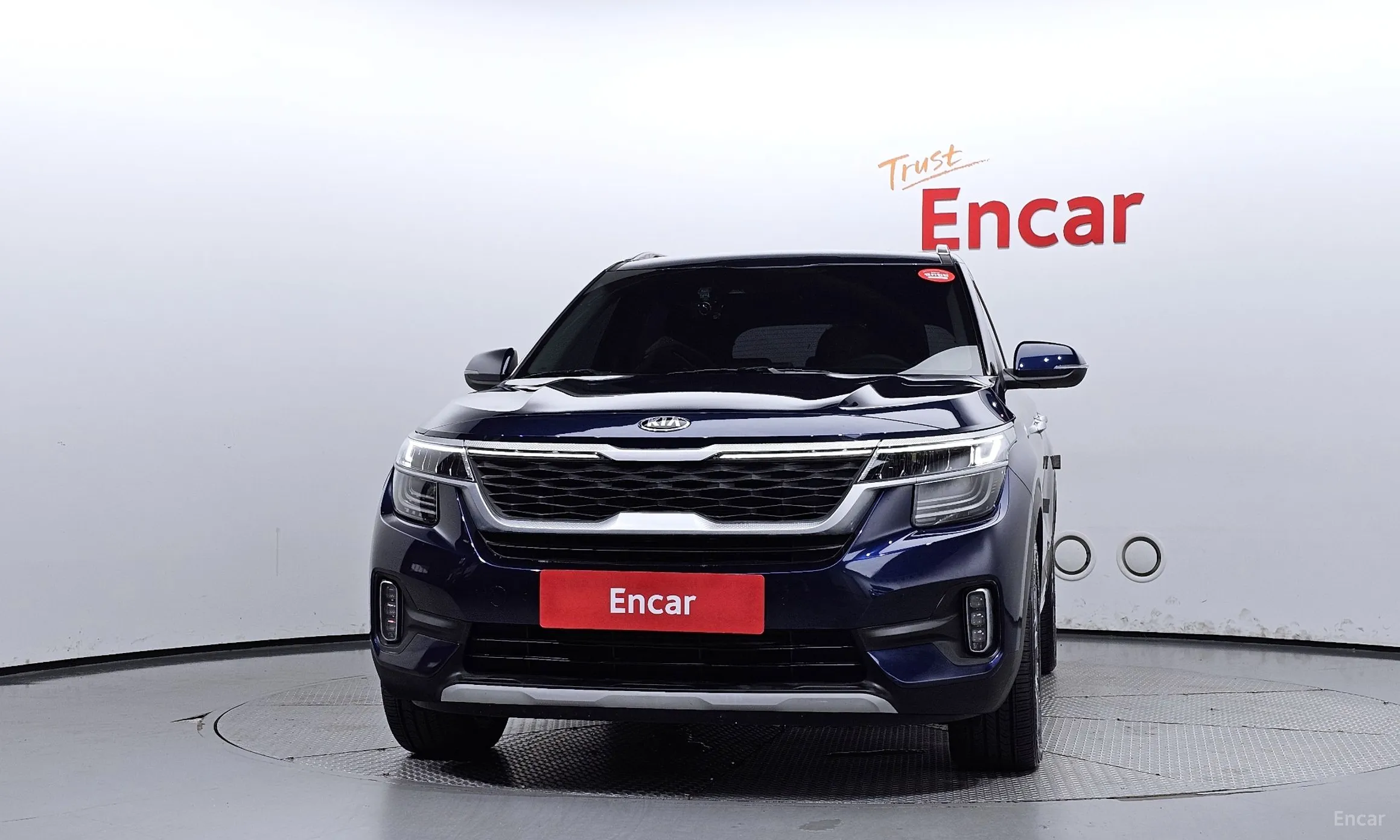 Kia Seltos превью 2