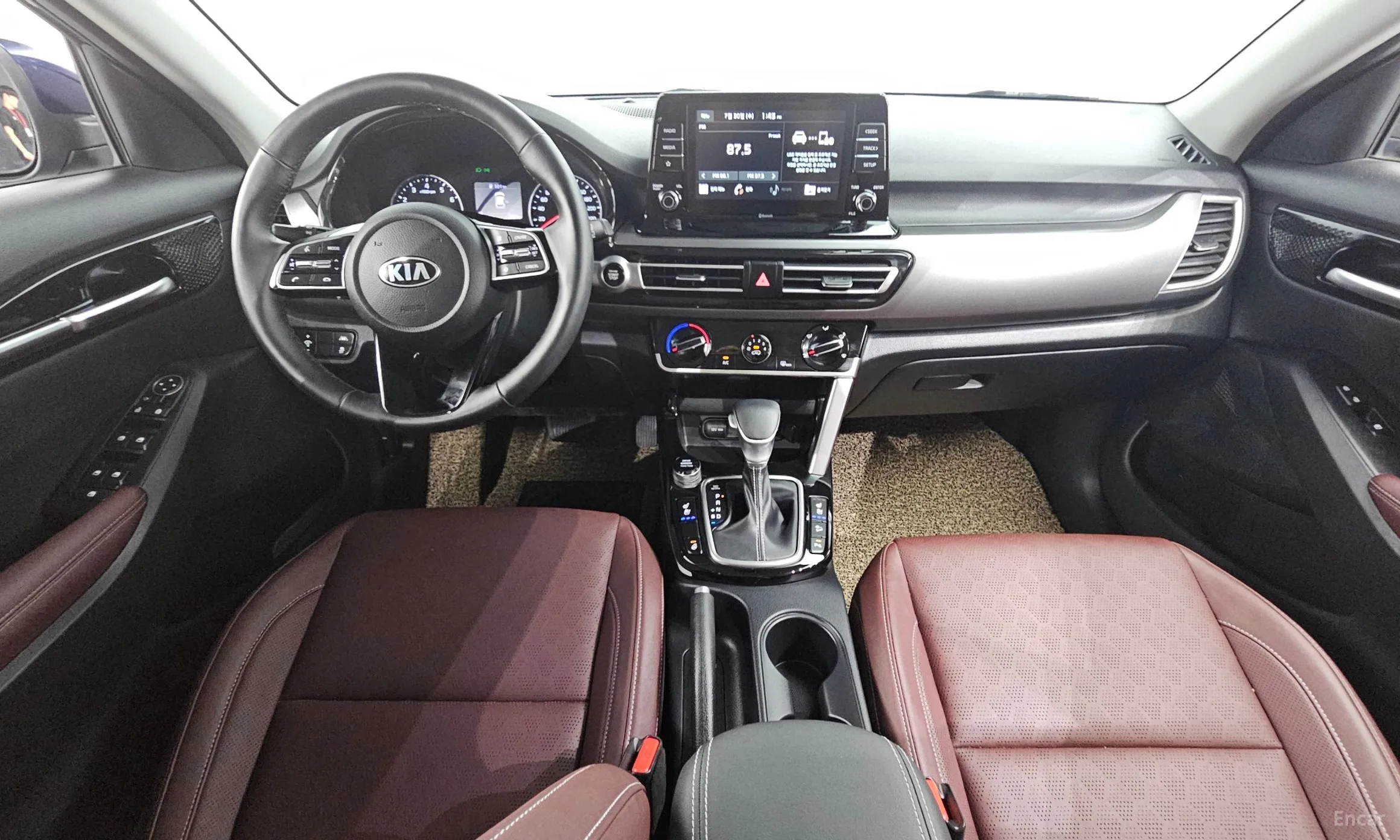 Kia Seltos превью 4