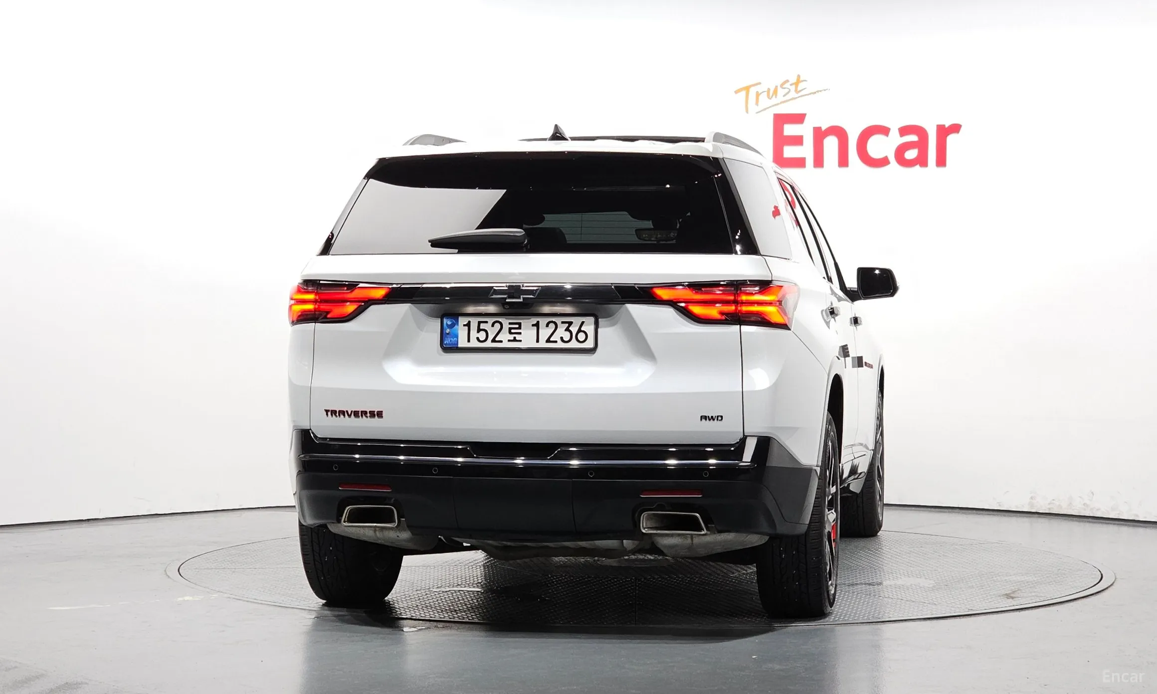 Chevrolet (GM Daewoo) Traverse превью 3