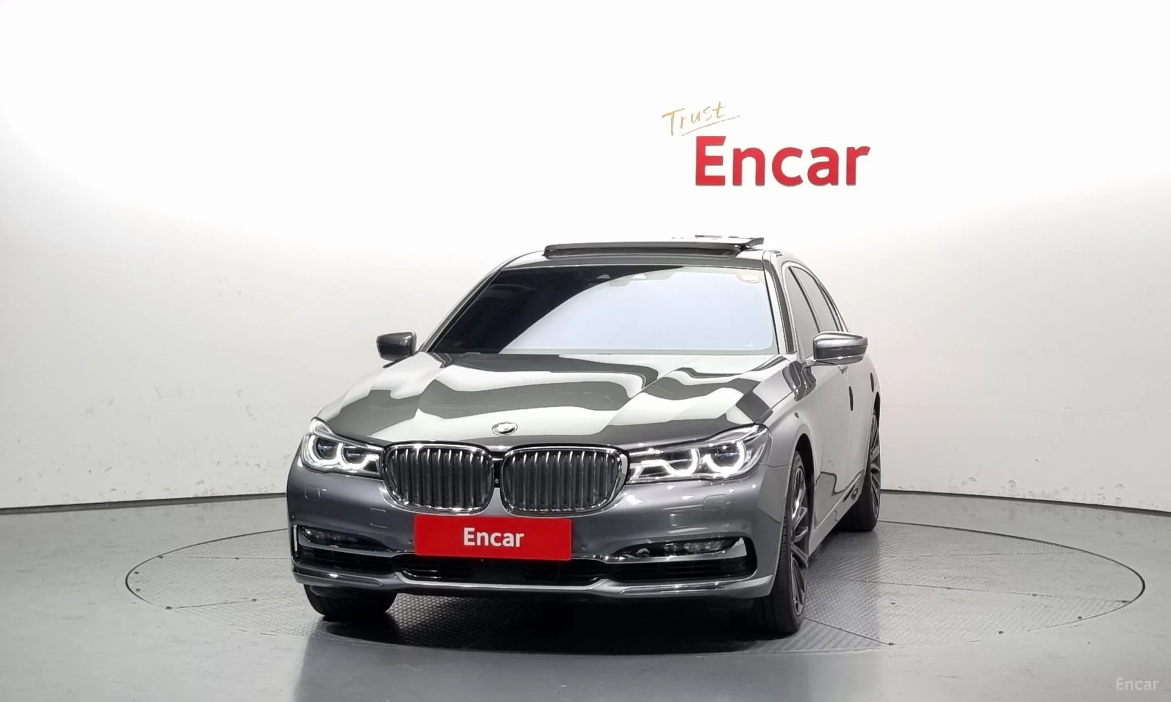 BMW 7 Series (G11)