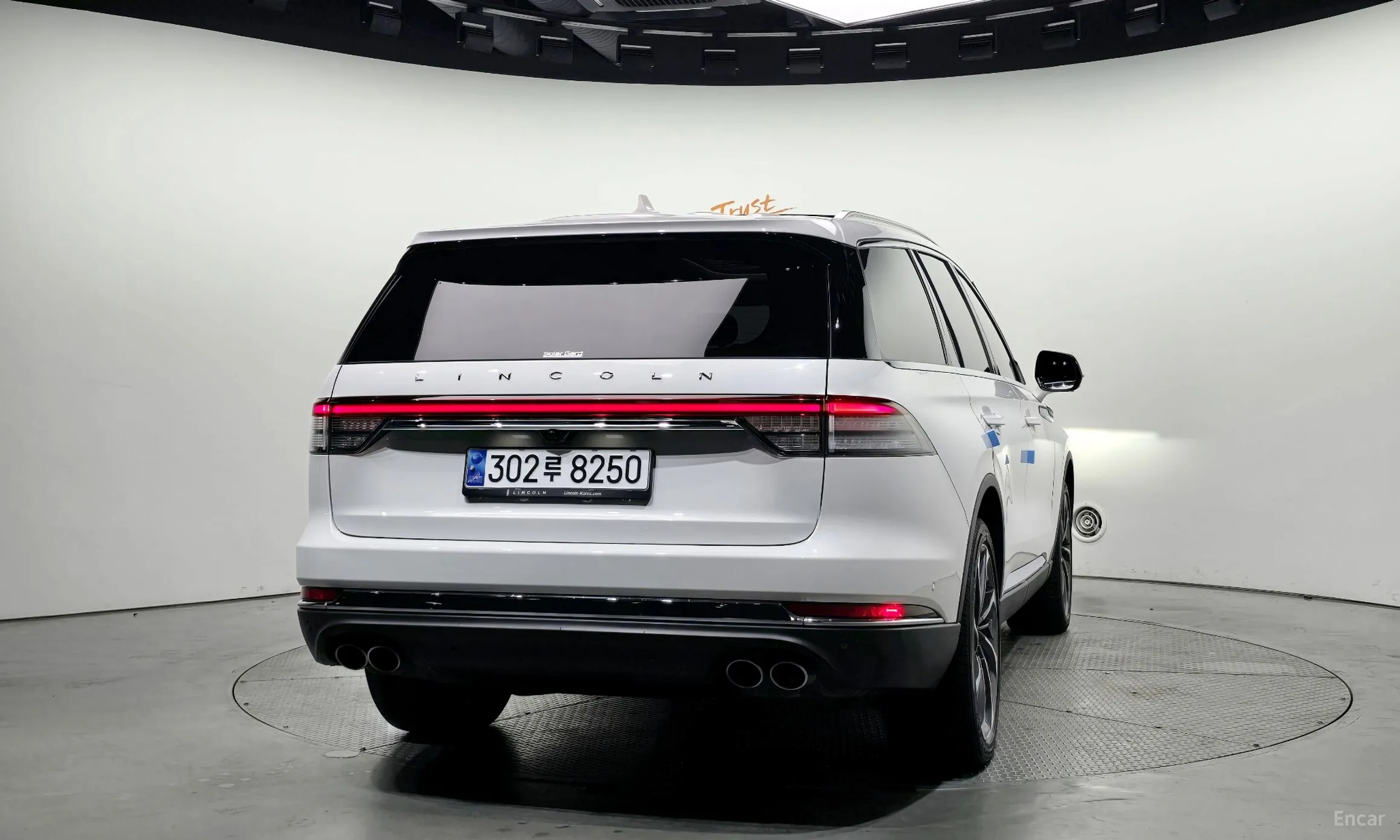 Lincoln Aviator 2nd Generation превью 4