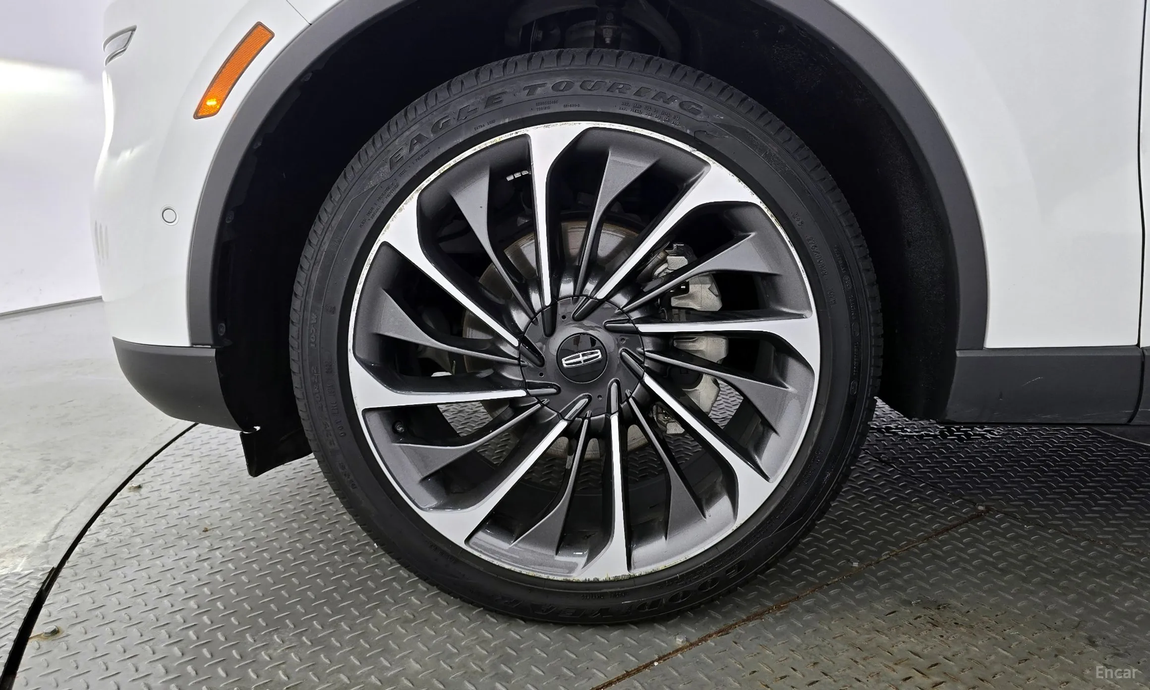Lincoln Aviator 2nd Generation превью 5