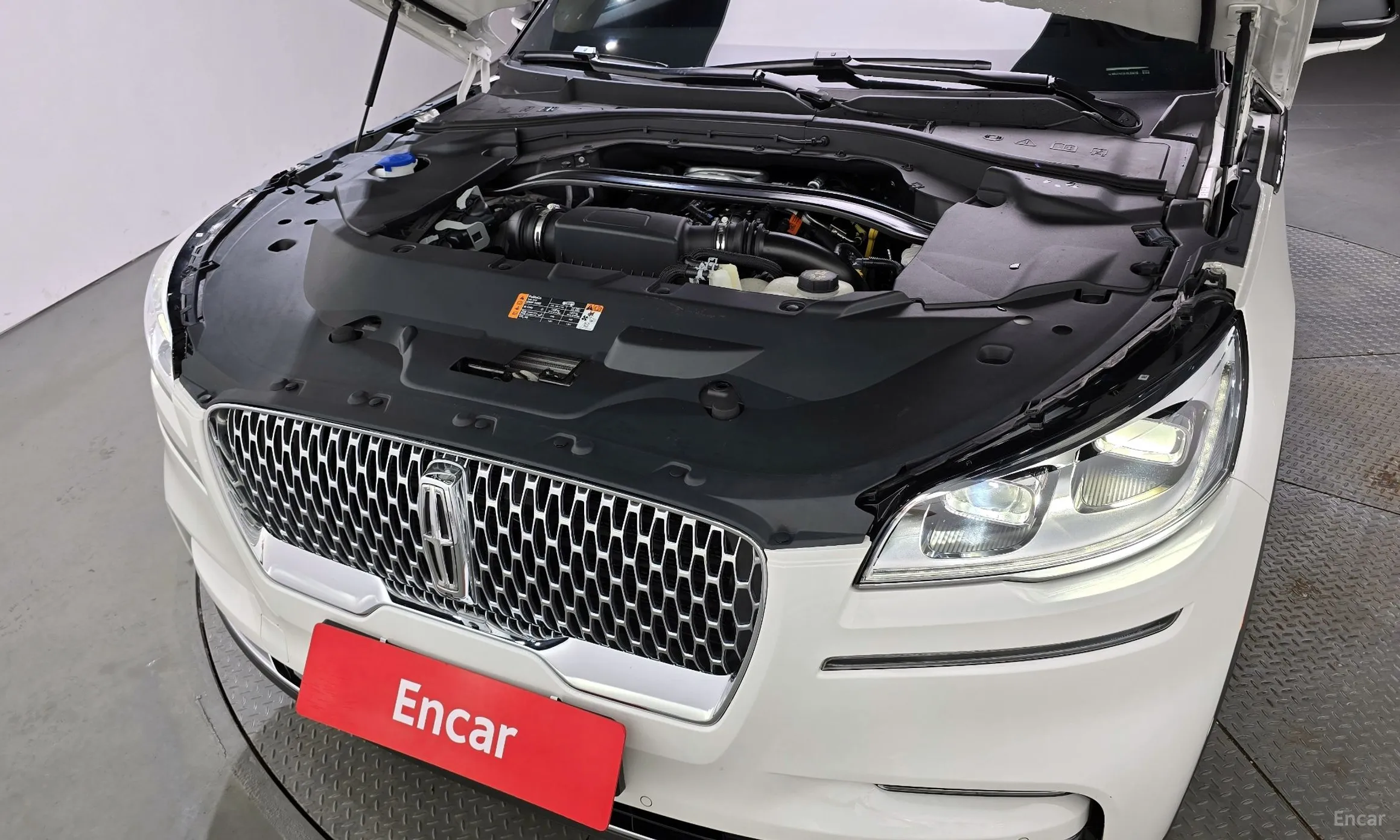 Lincoln Aviator 2nd Generation превью 6