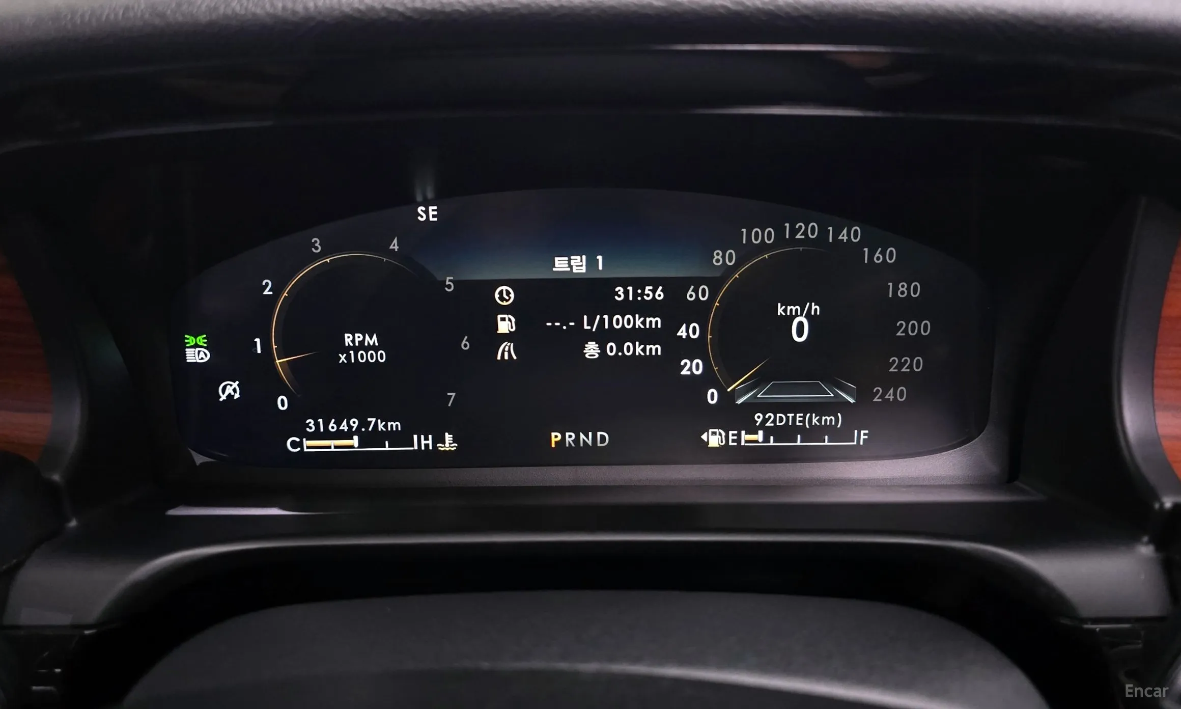 Lincoln Aviator 2nd Generation превью 8