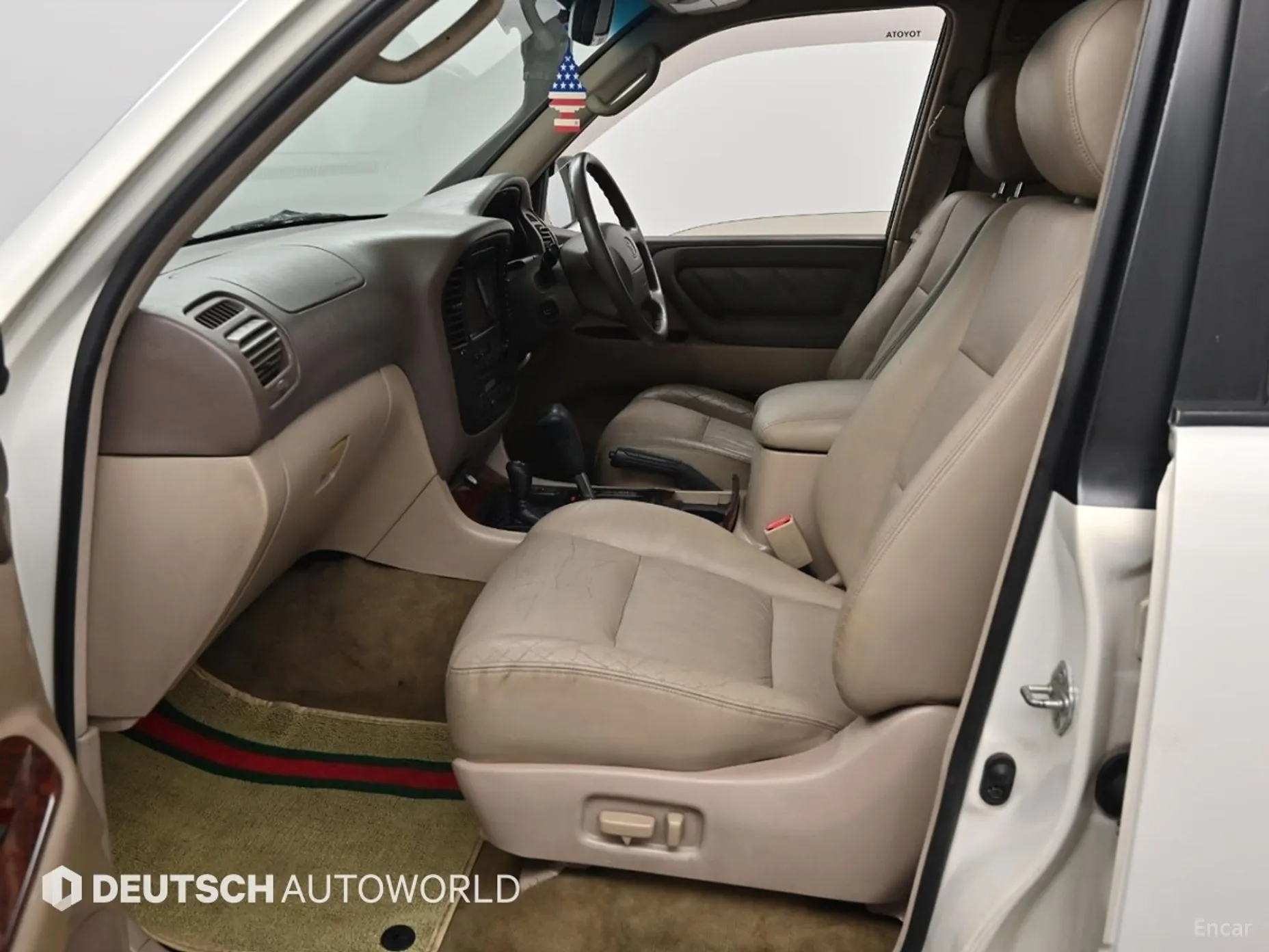 Toyota Land Cruiser превью 10