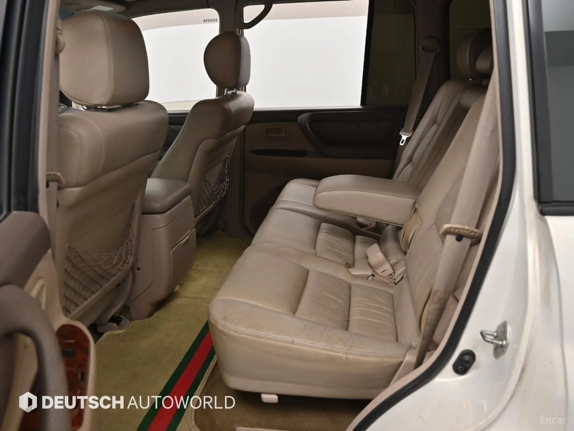 Toyota Land Cruiser превью 12