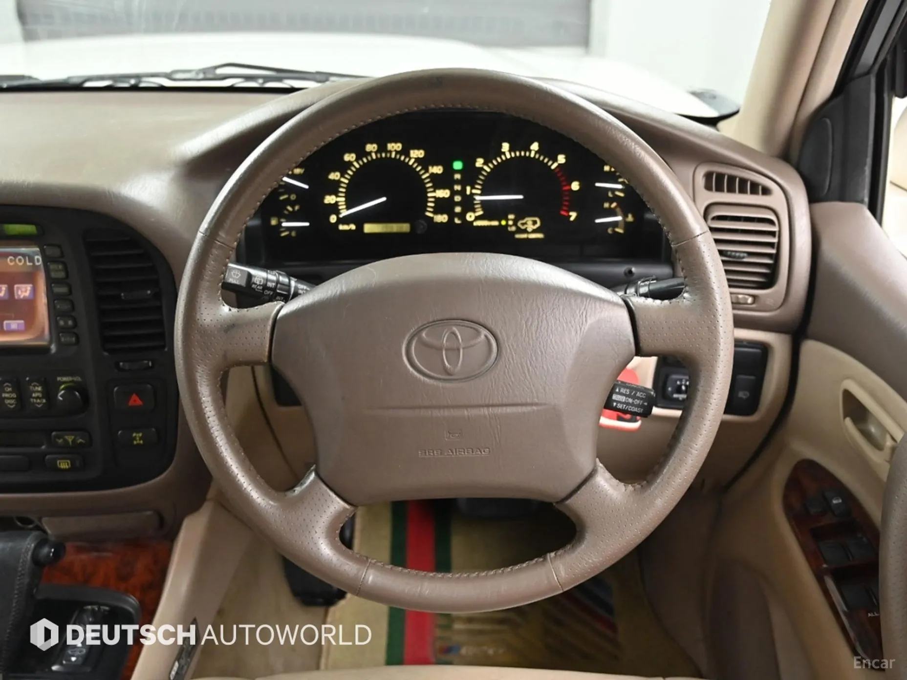 Toyota Land Cruiser превью 13