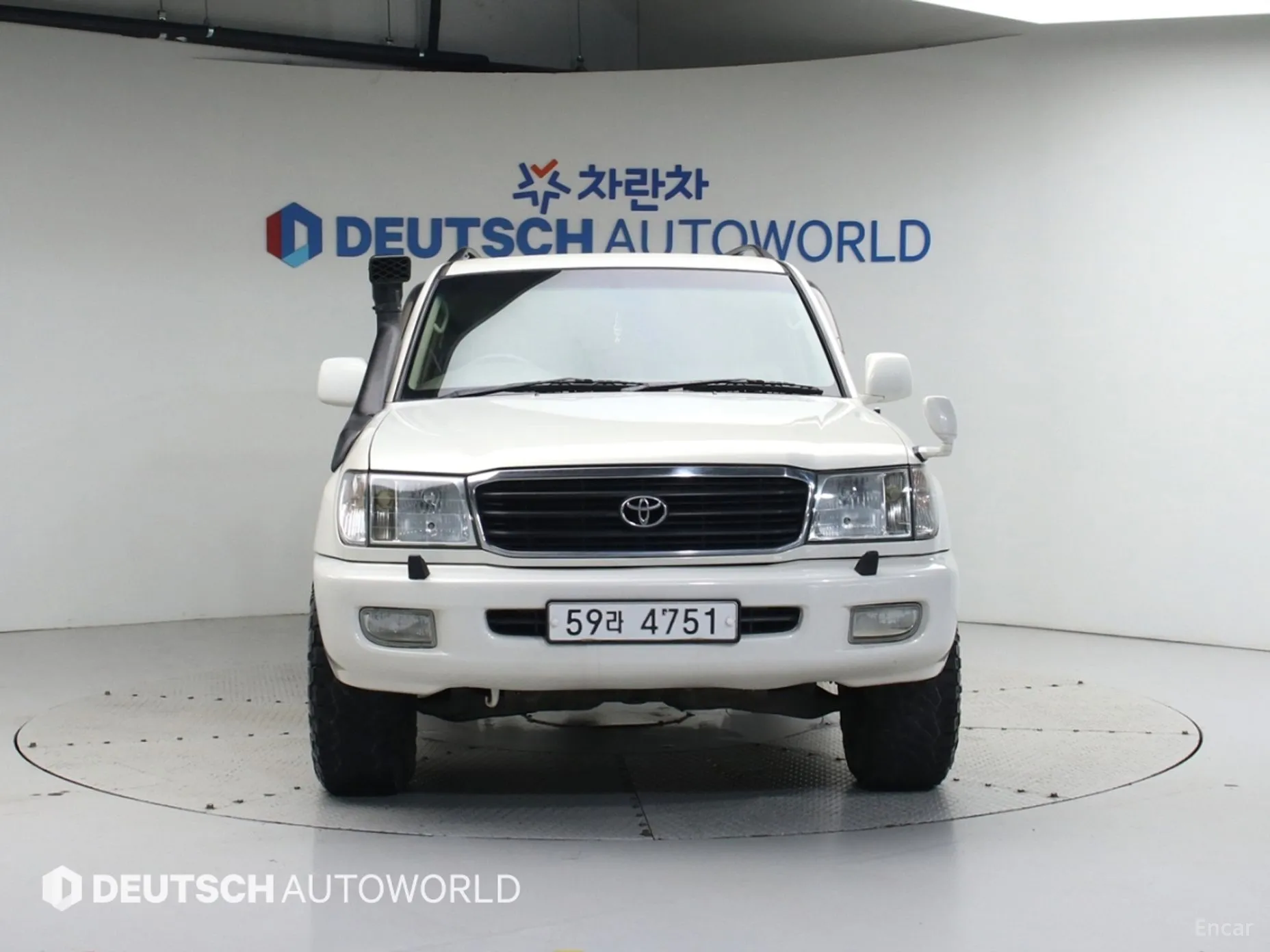 Toyota Land Cruiser превью 3