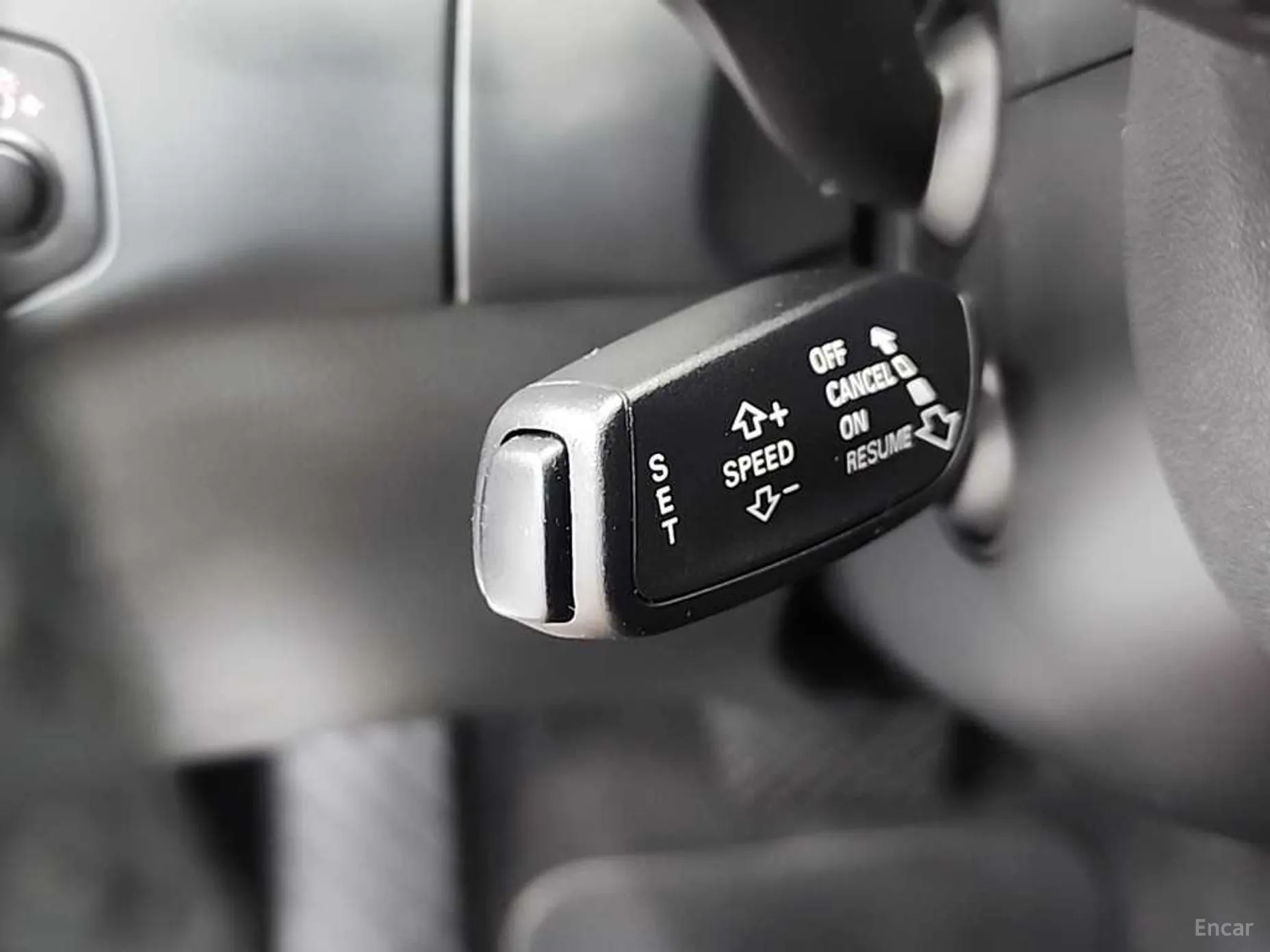 Audi New A4 превью 18