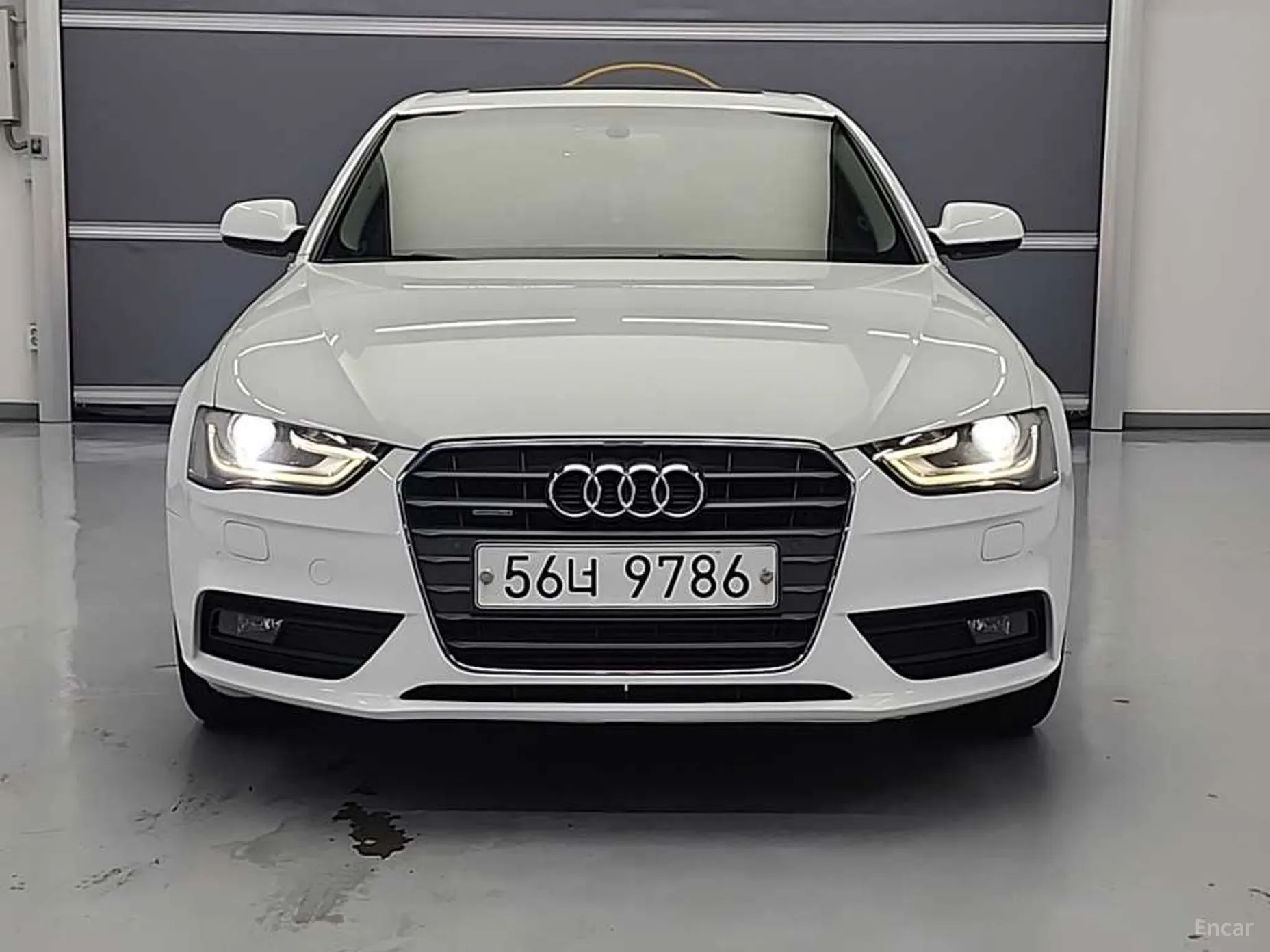 Audi New A4 превью 3