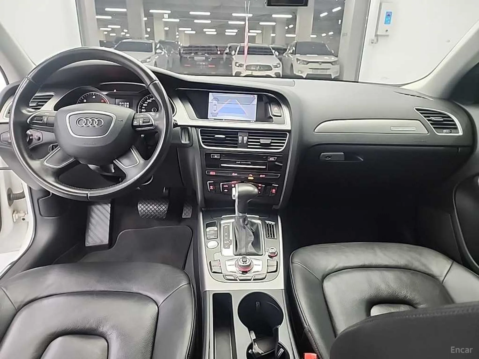Audi New A4 превью 7