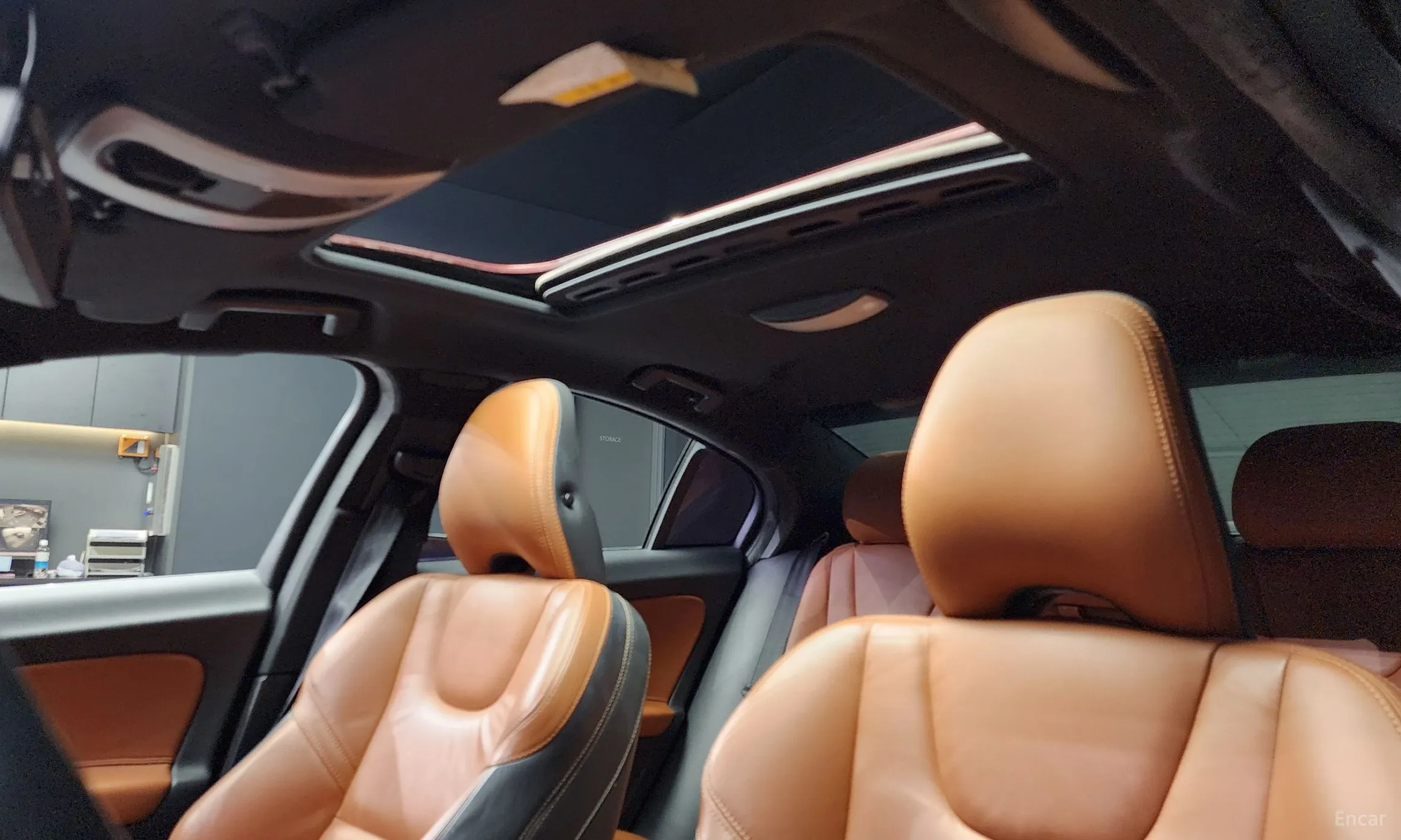 Volvo S60 превью 18