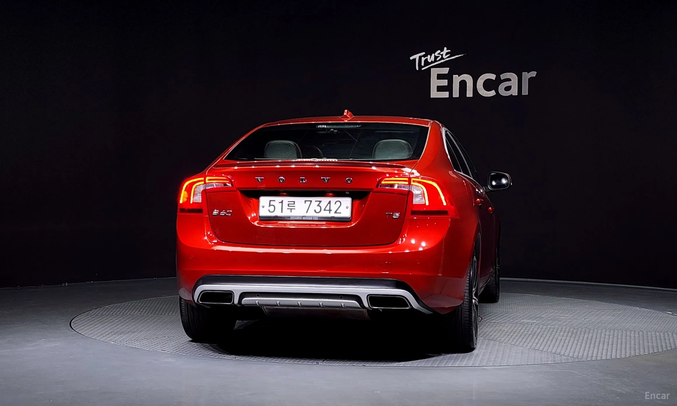 Volvo S60 превью 4
