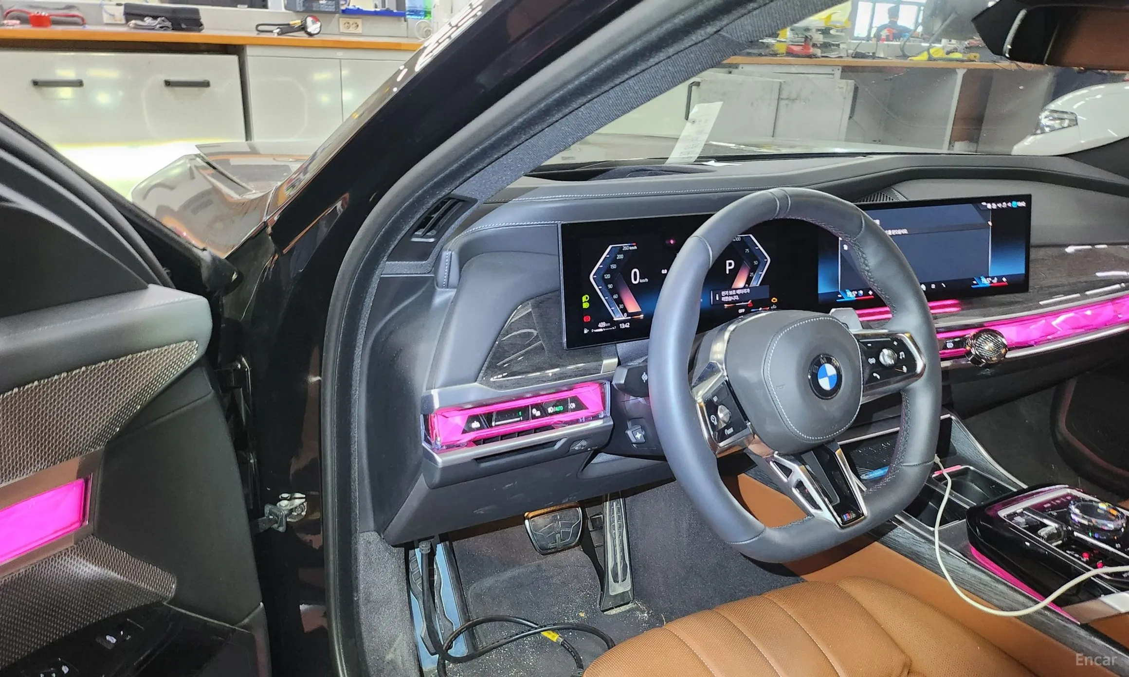 BMW 7 Series (G70) превью 3
