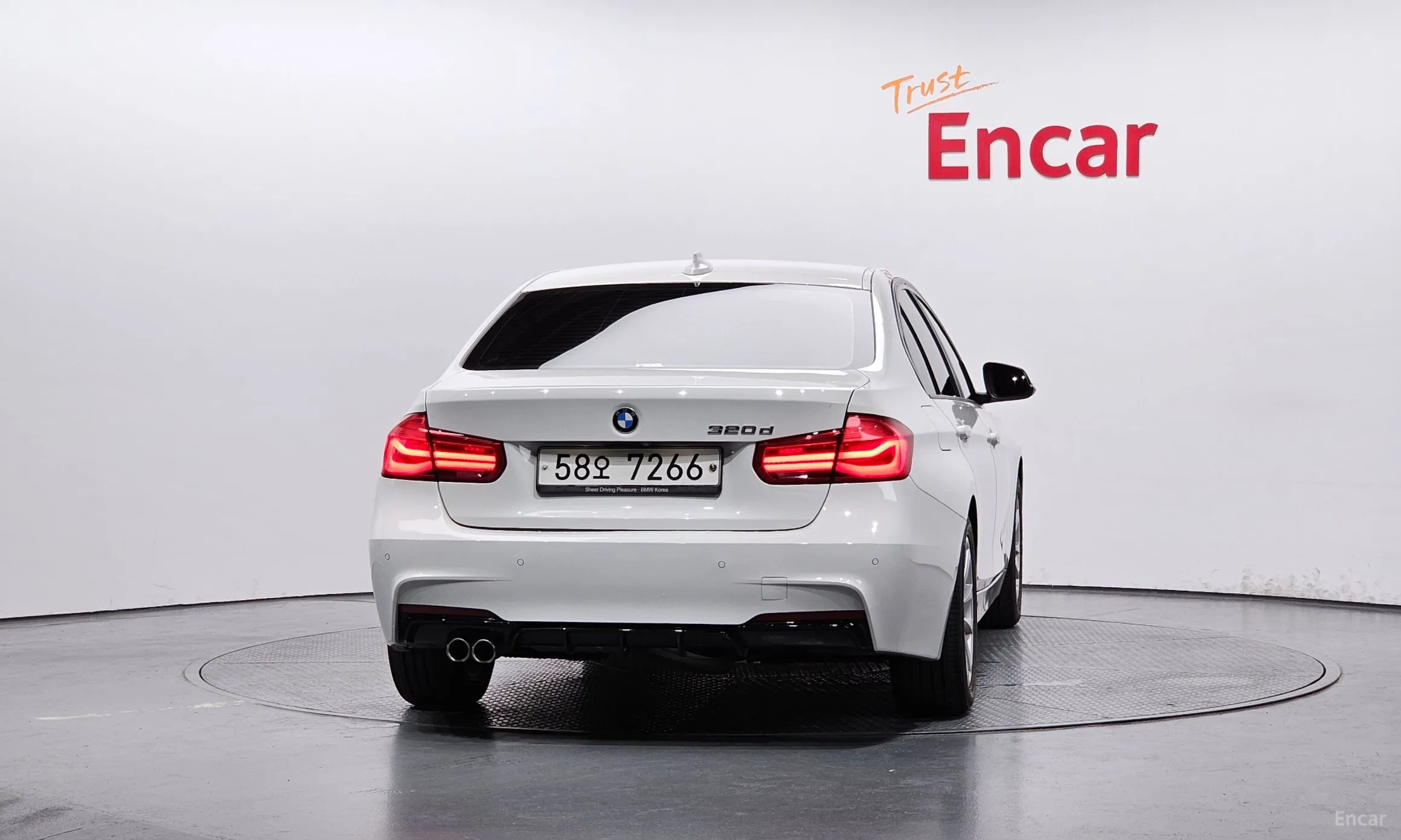 BMW 3 Series (F30) превью 3