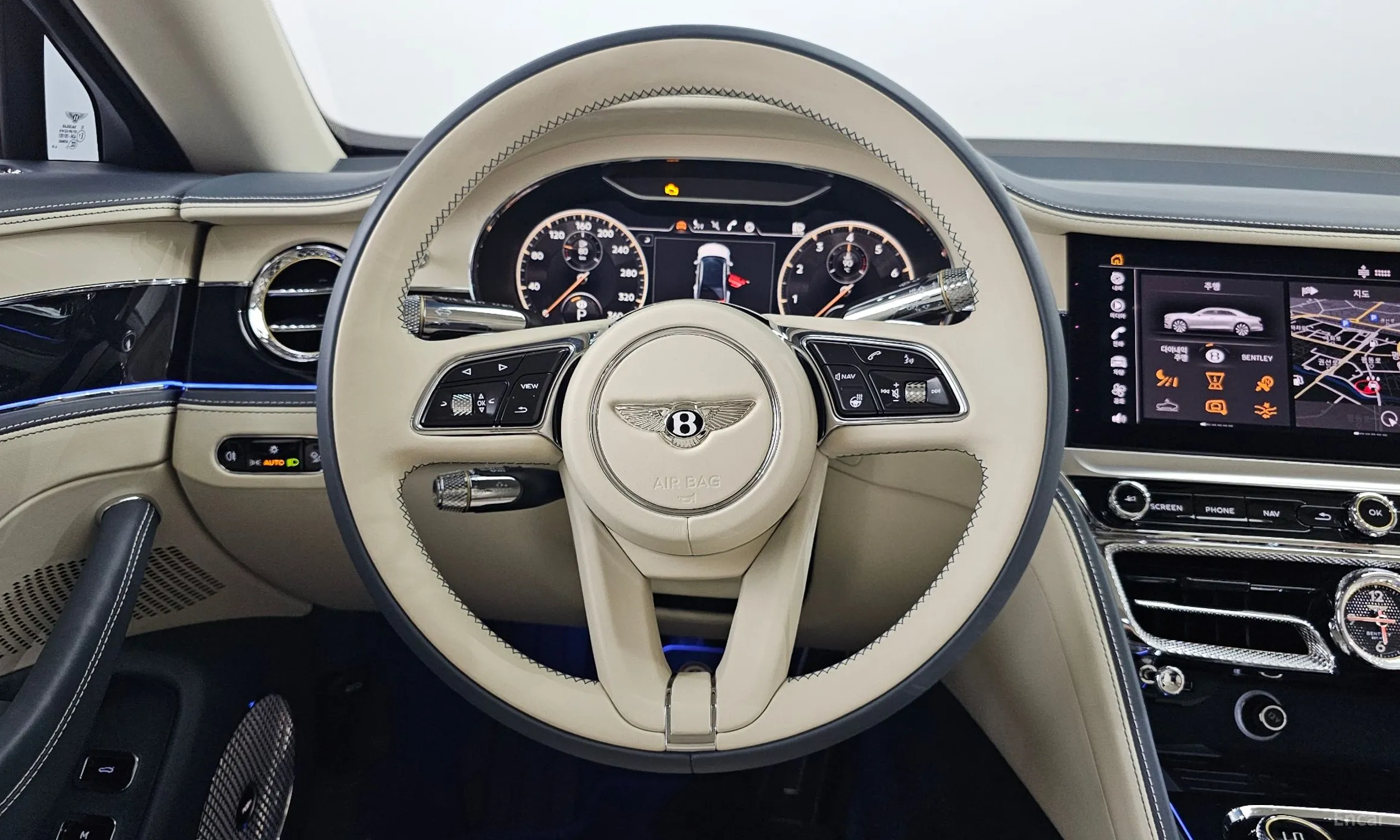 Bentley Flying Spur 3rd Generation превью 13