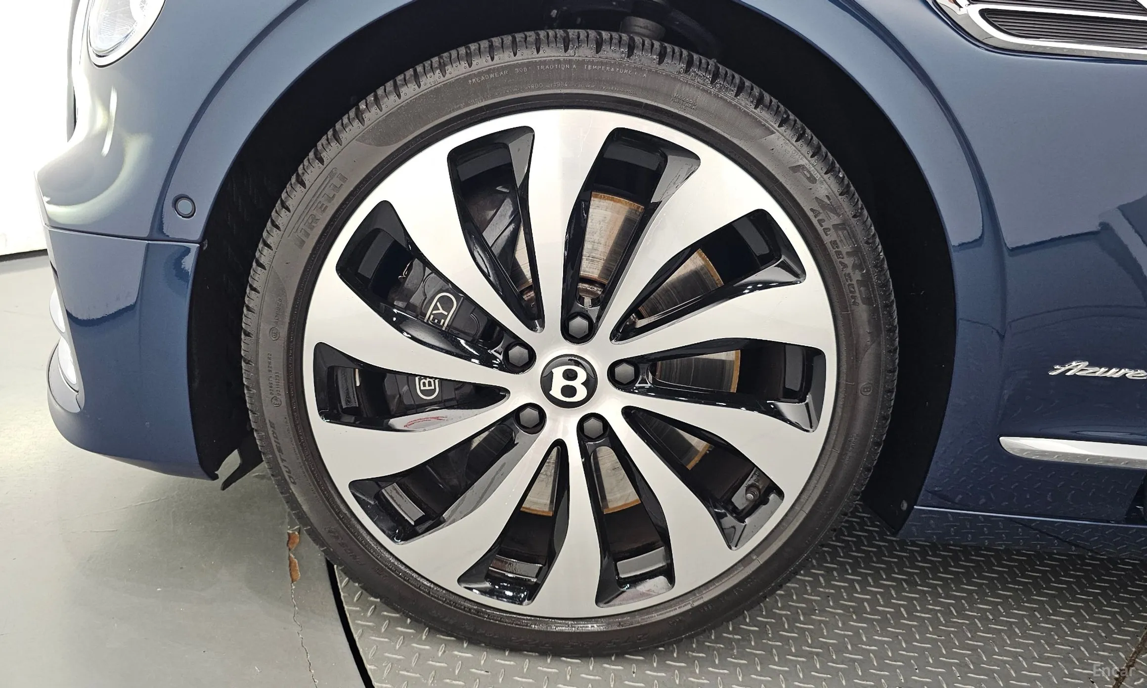 Bentley Flying Spur 3rd Generation превью 5