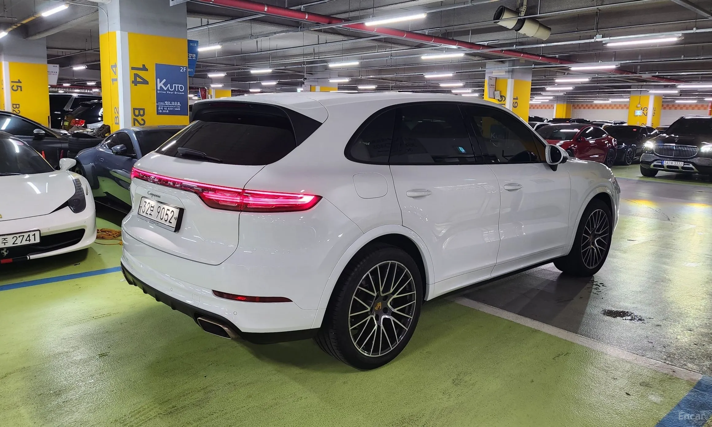 Porsche Cayenne (PO536) превью 3