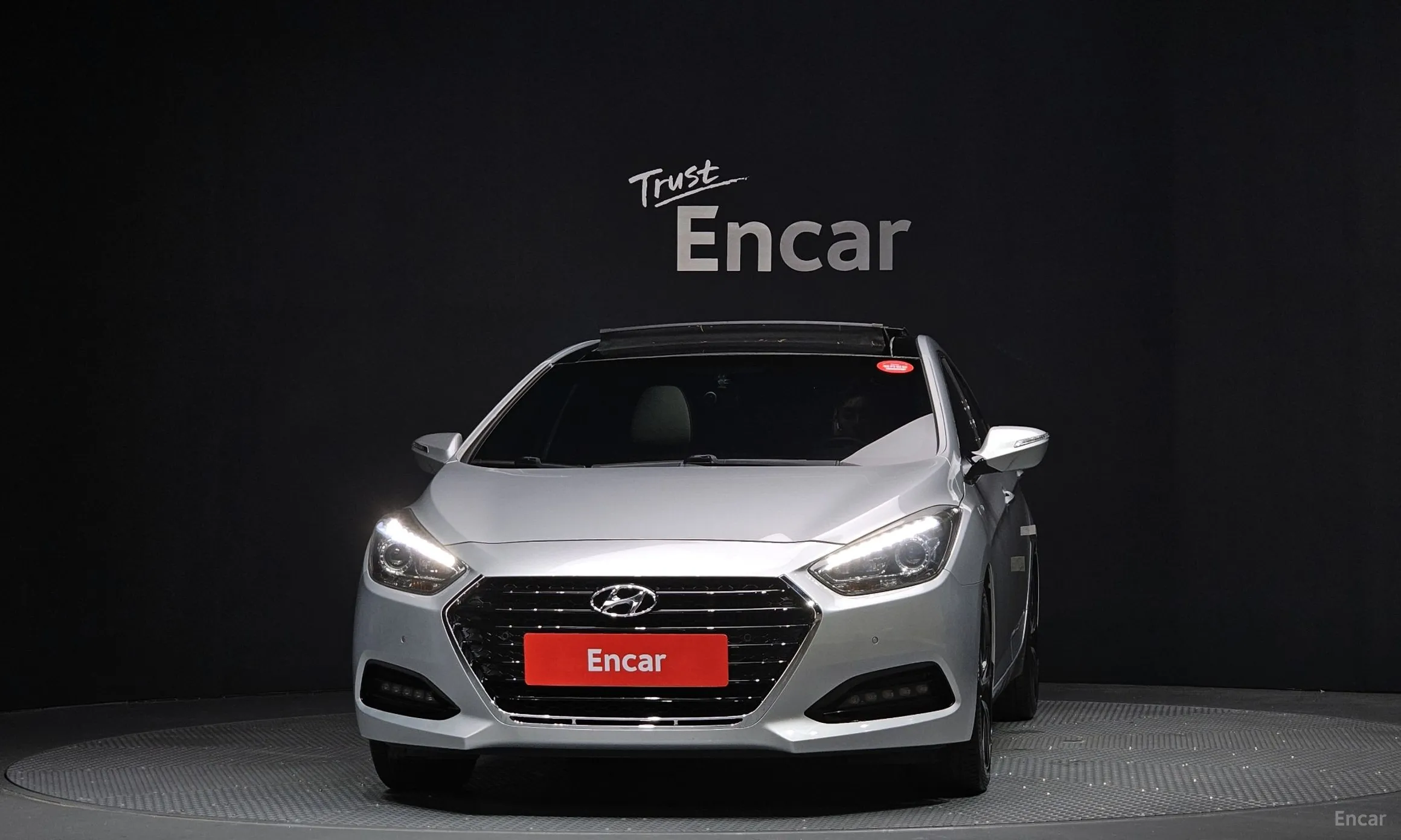 Hyundai i40 saloon