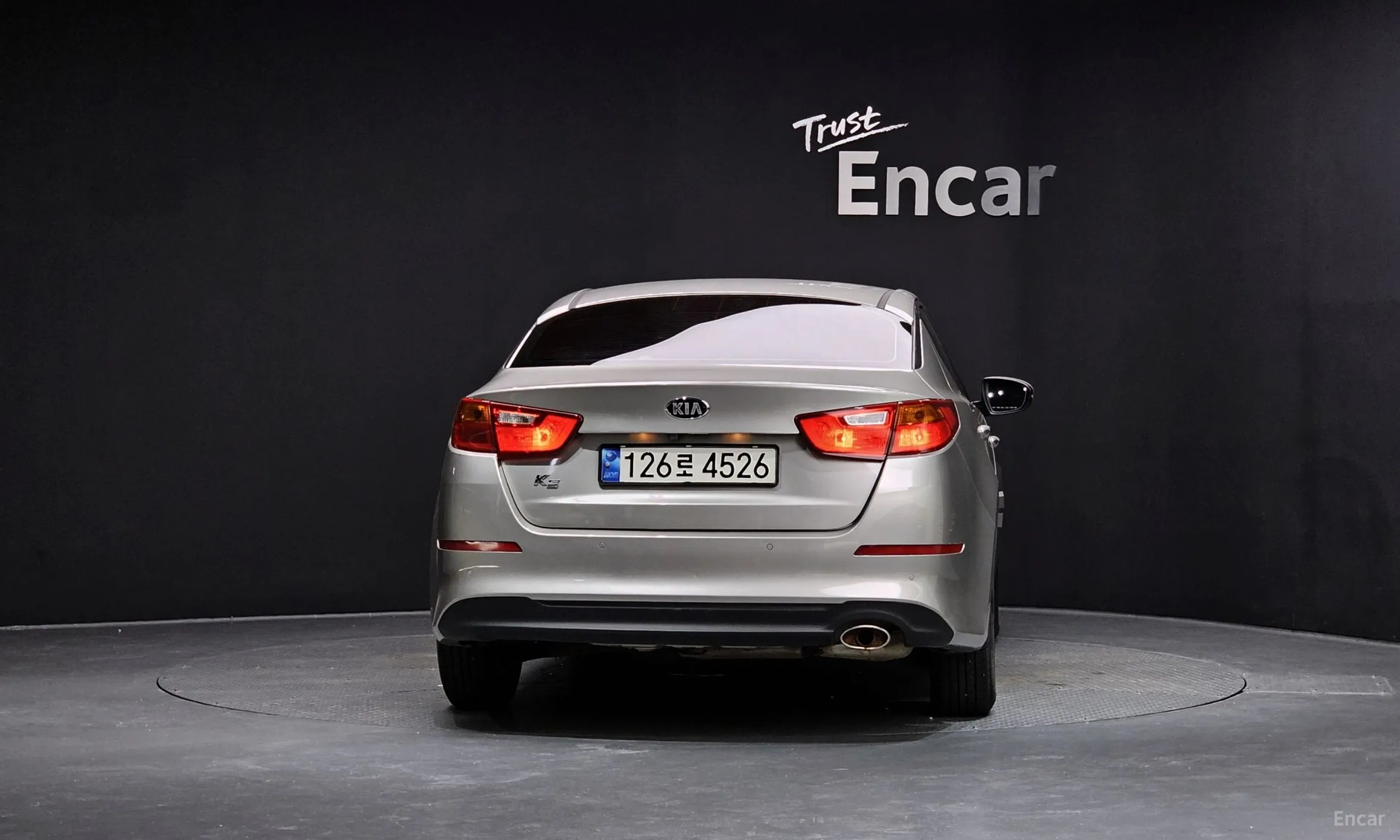 Kia K5 превью 3