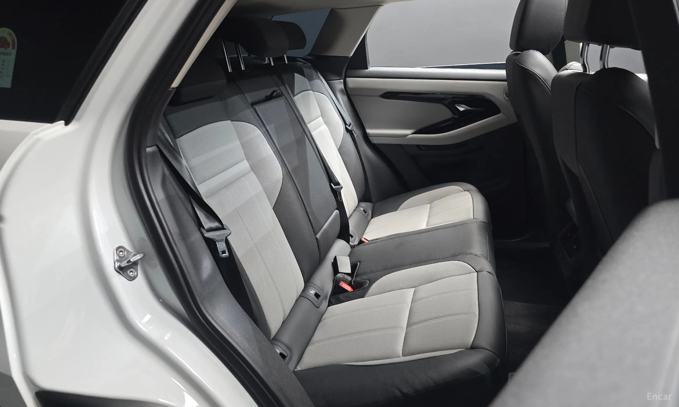 Land Rover Range Rover Evoque 2nd Generation превью 11