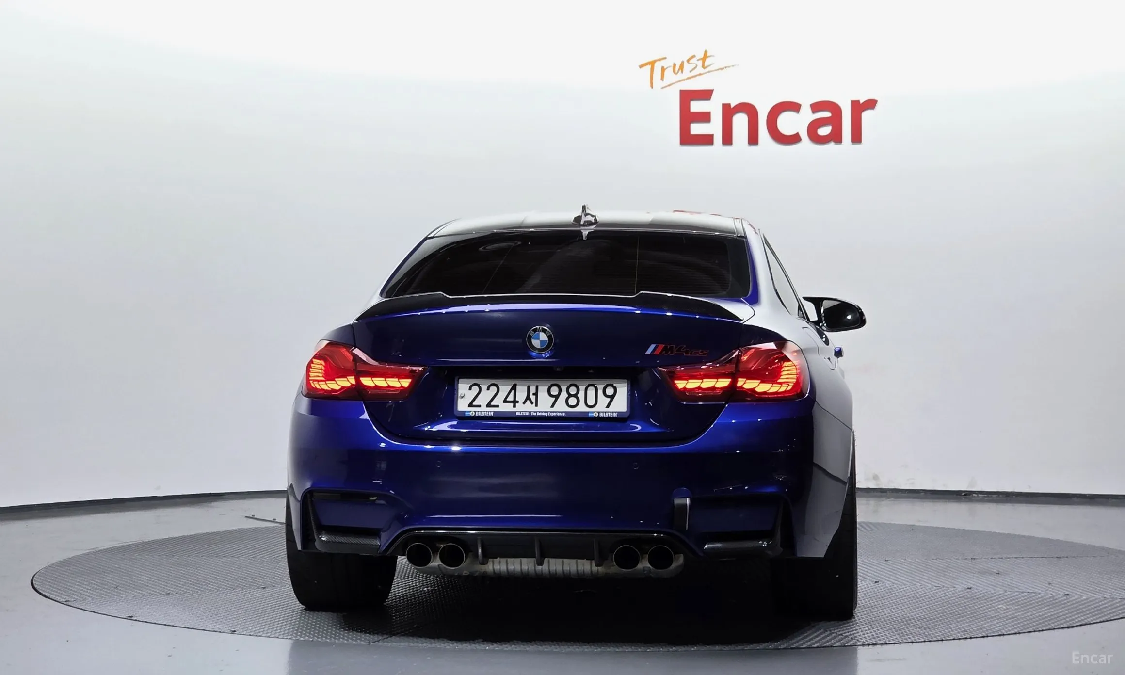 BMW M4 (F82) превью 3