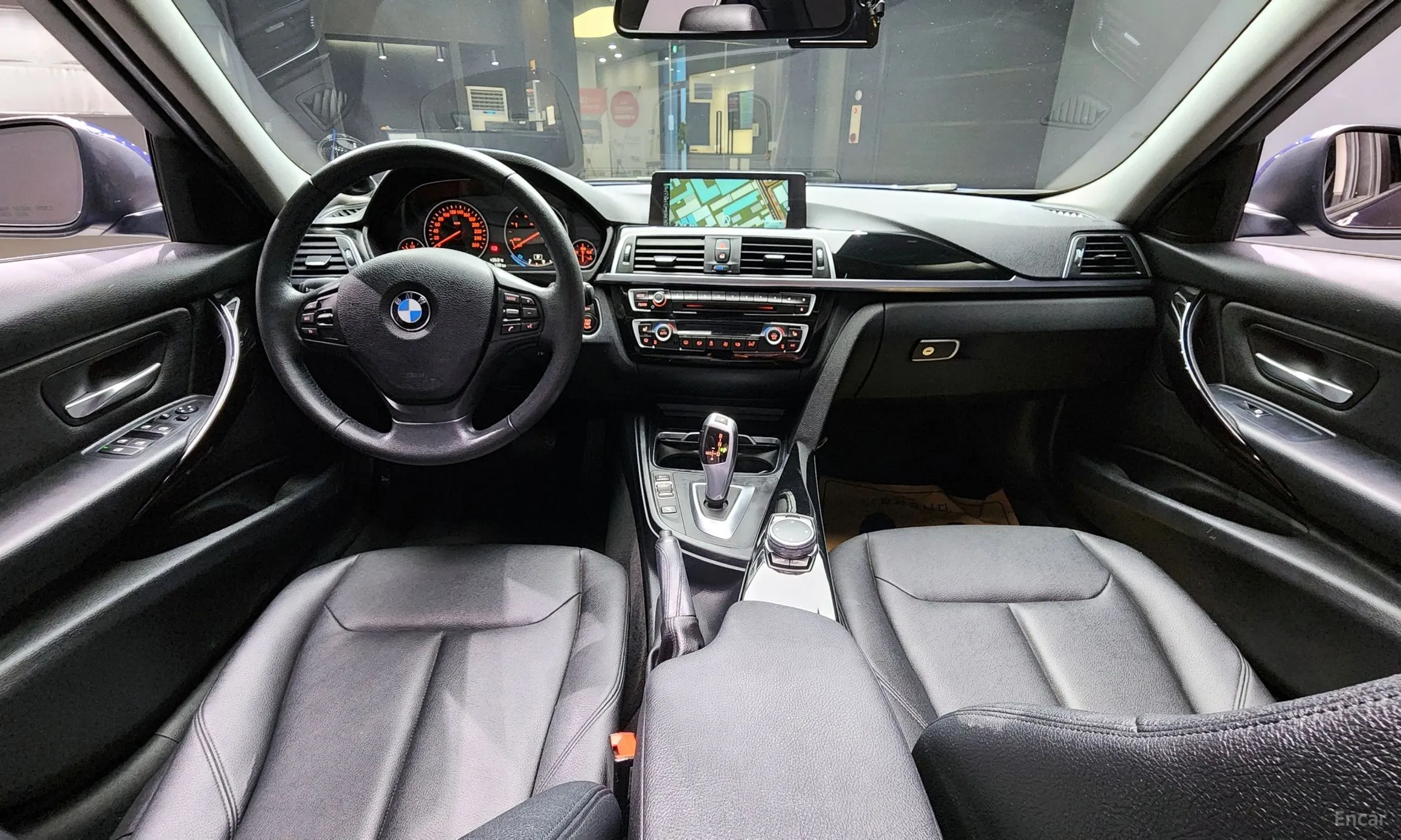 BMW 3 Series (F30) превью 4