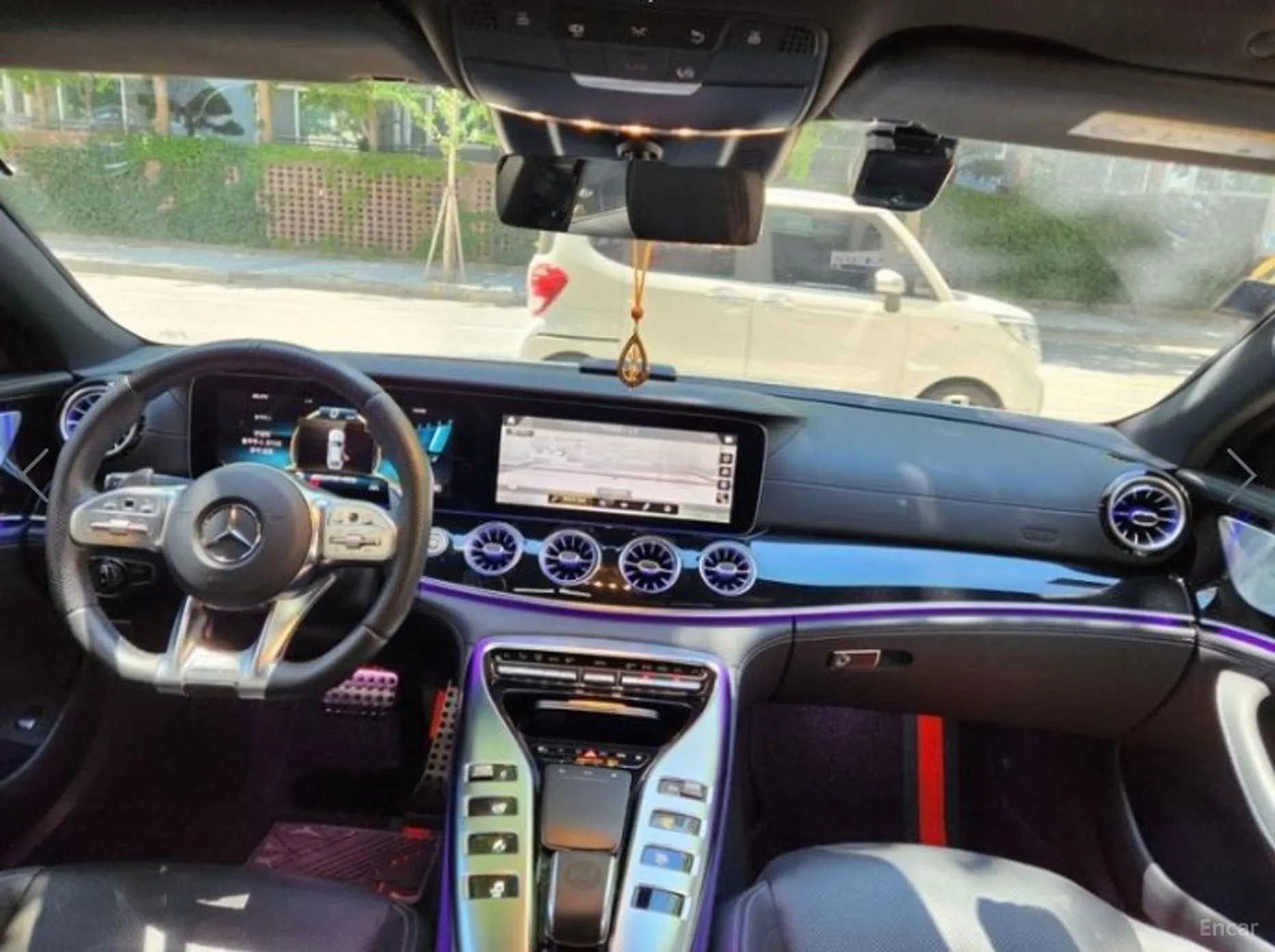 Mercedes Benz AMG GT превью 4