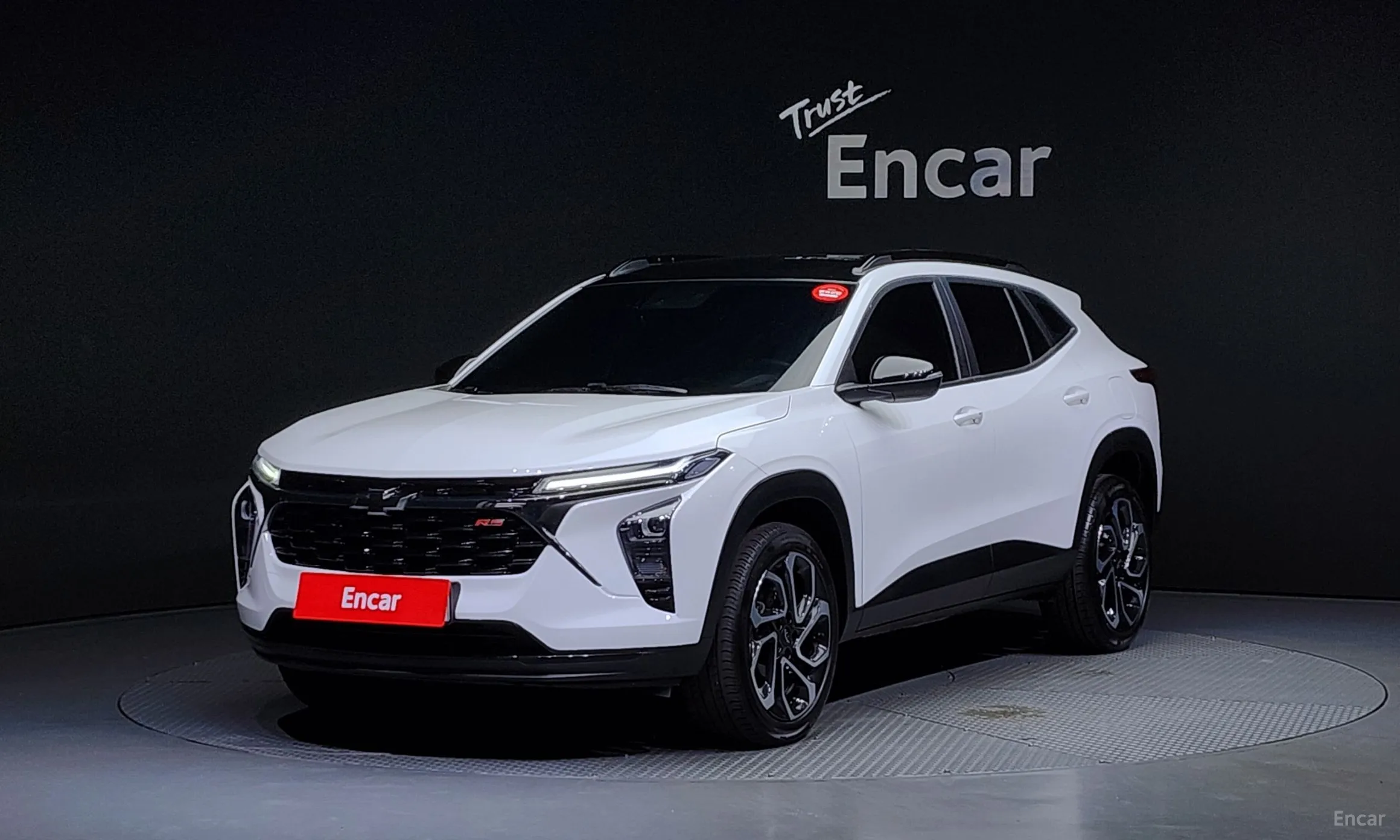 Trax Crossover