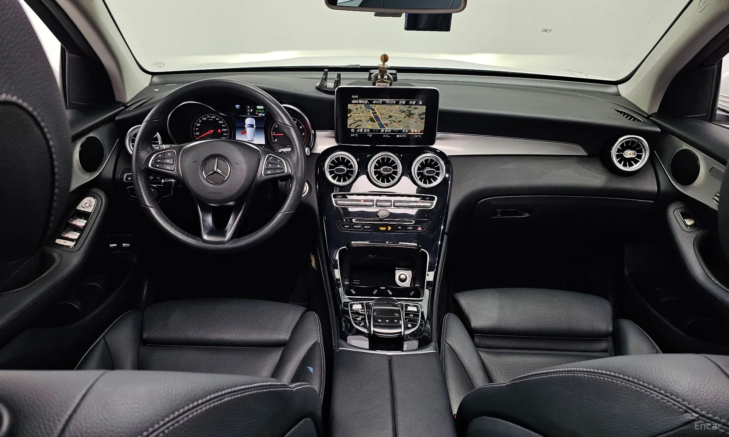 Mercedes Benz GLC-Class X253 превью 4