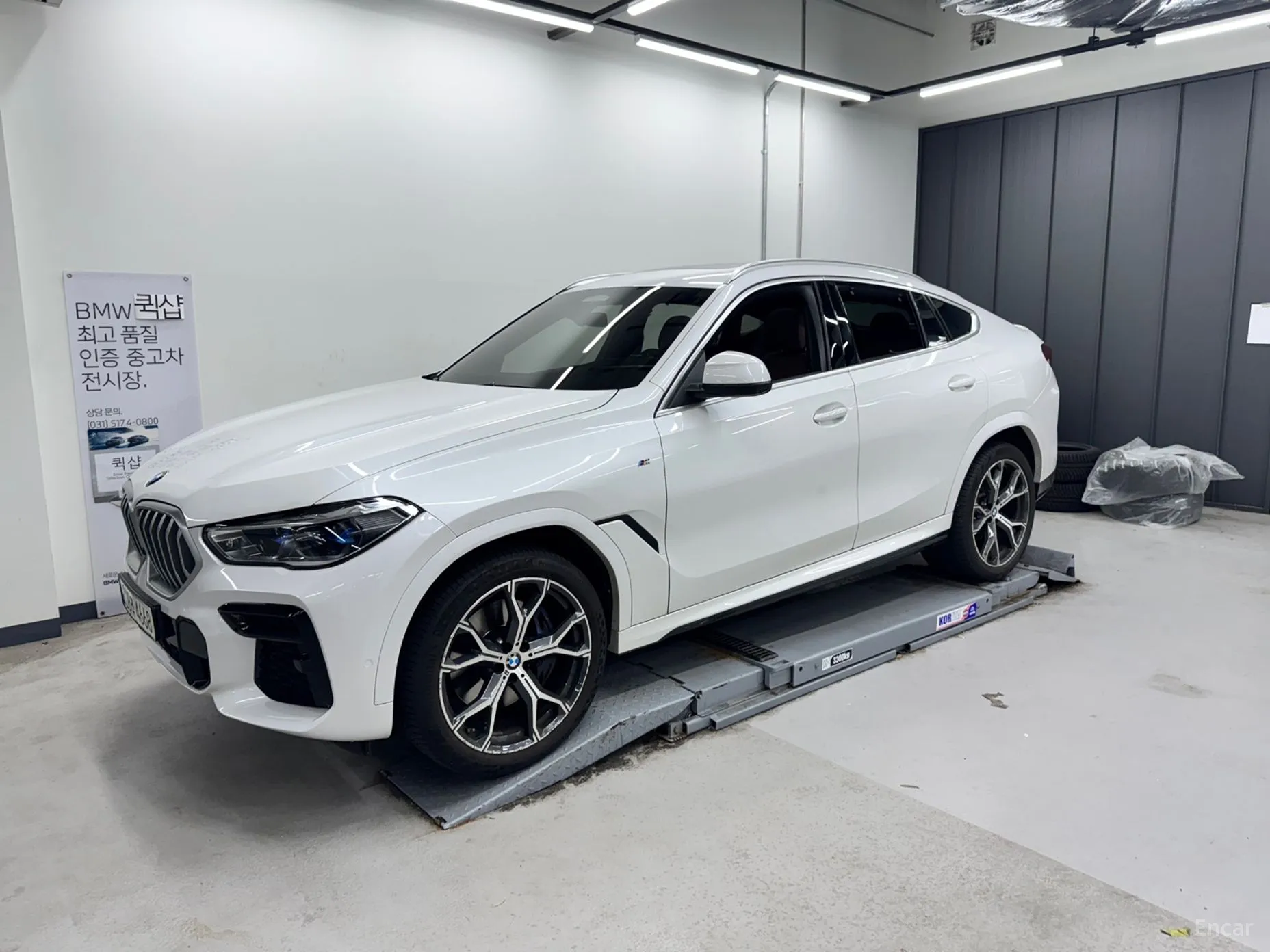 X6 (G06)