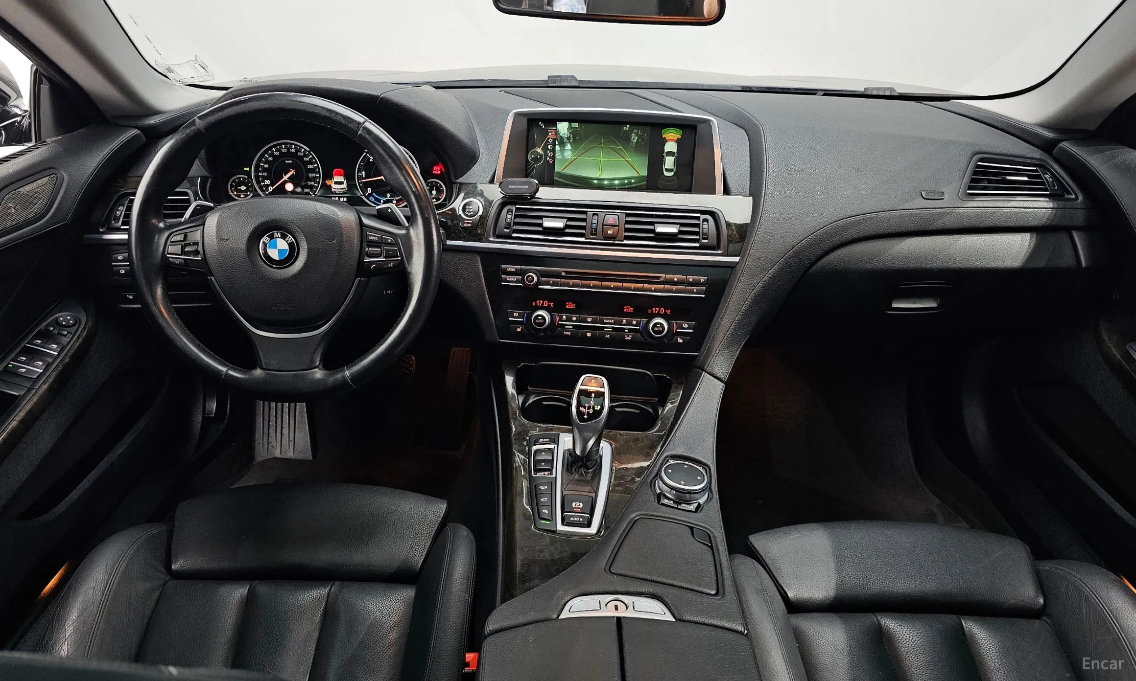 BMW 6 Series (F12) превью 4