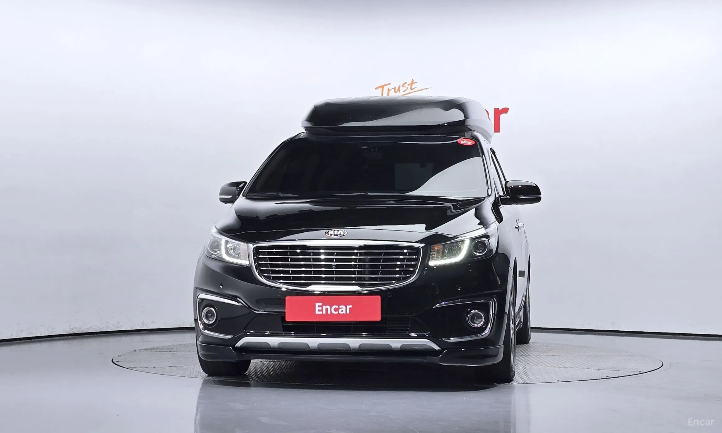 Kia Carnival превью 2